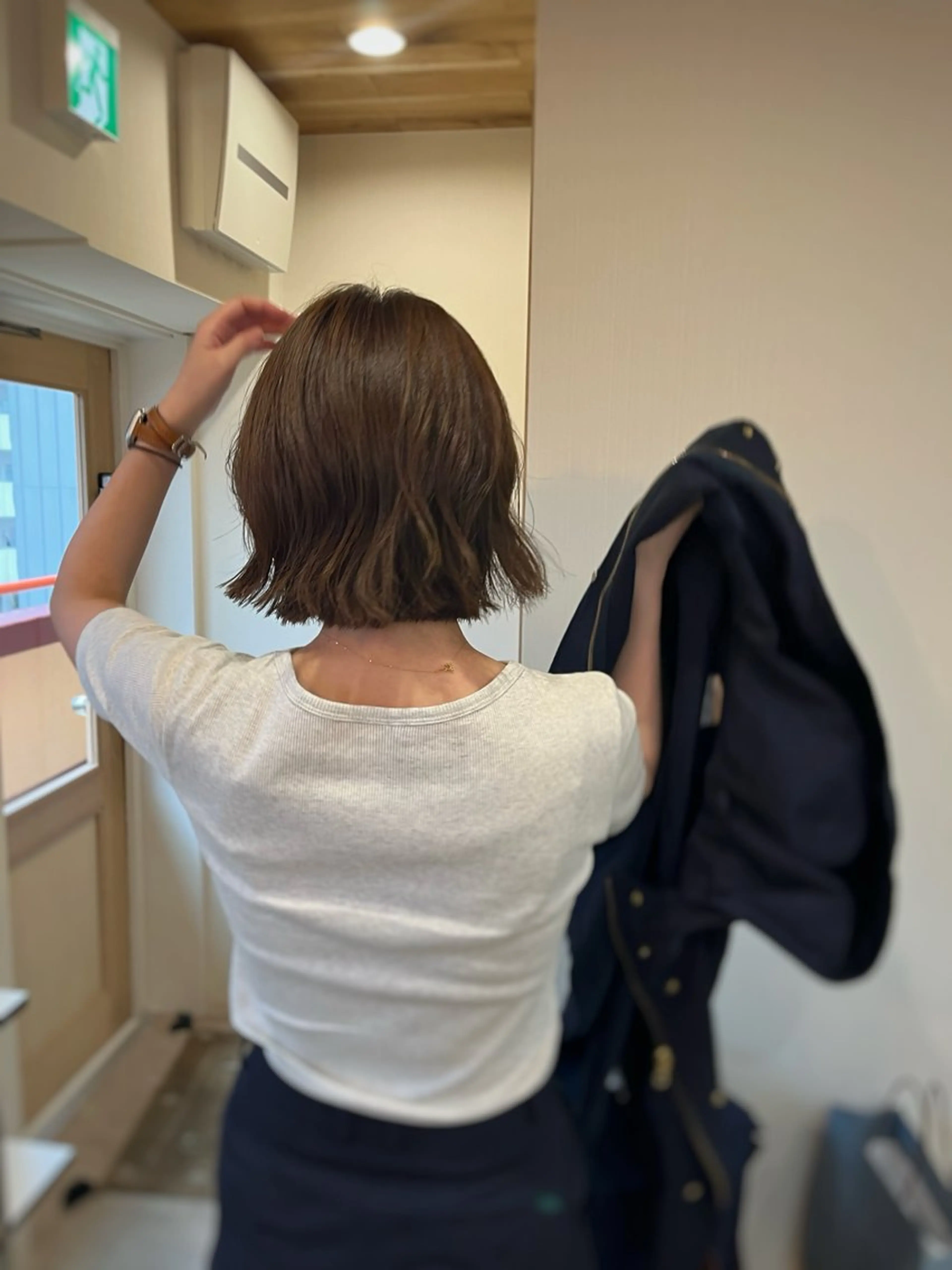 ショート カラー 下石怜子/レイヤー/ 透明感カラーのヘアスタイル