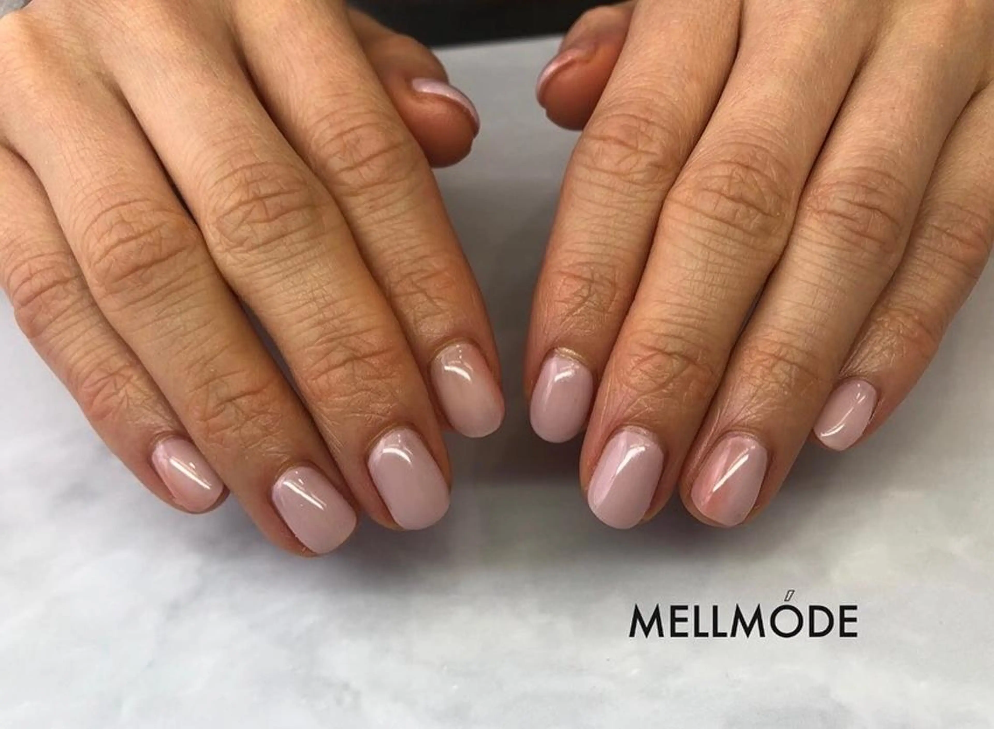 ネイル ハンドネイル MELLMODE所属・Nakano Kanaのネイルデザイン