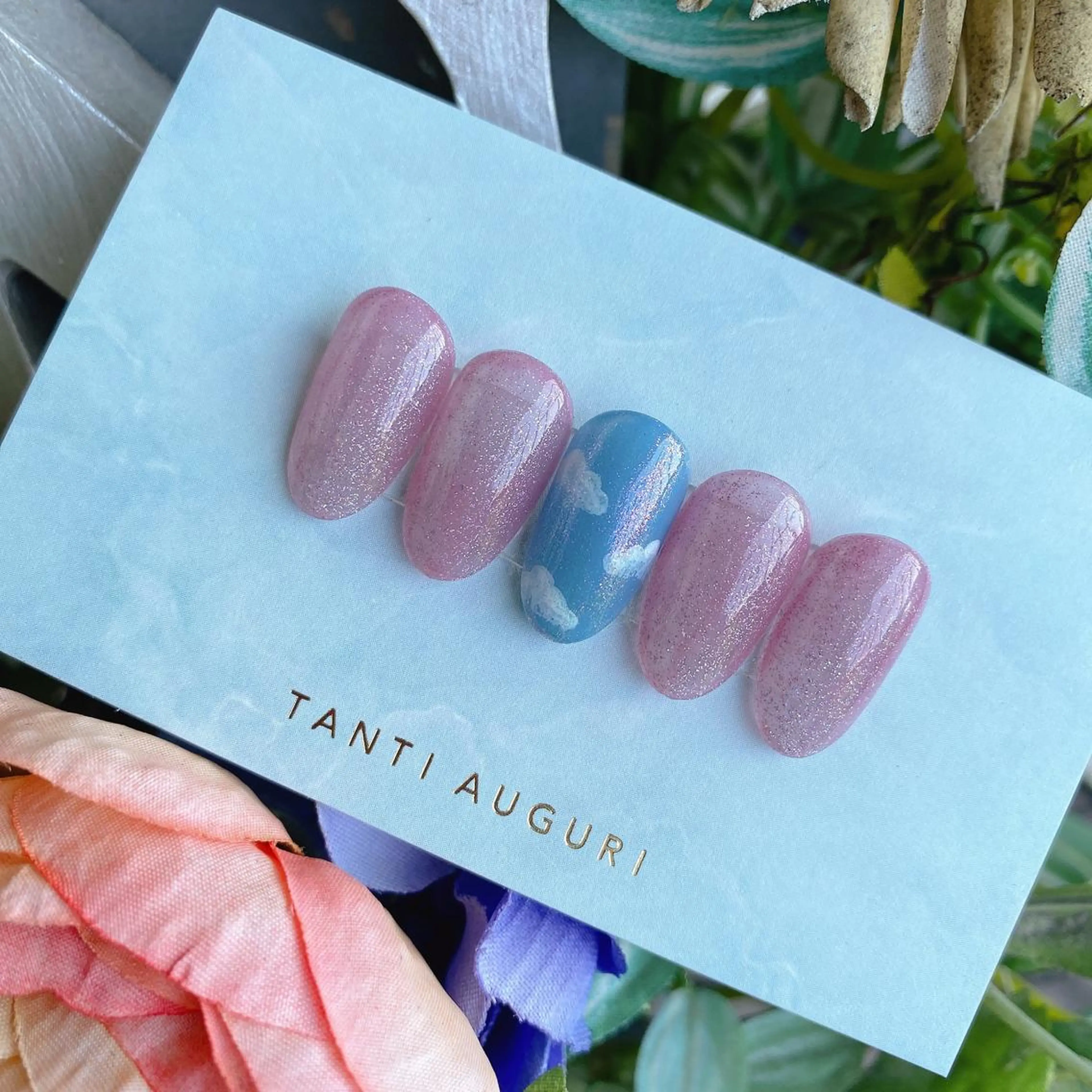 ネイル アートネイル オーロラネイル 韓国ネイル To Me Nail所属・🩵 mei🩵のネイルデザイン