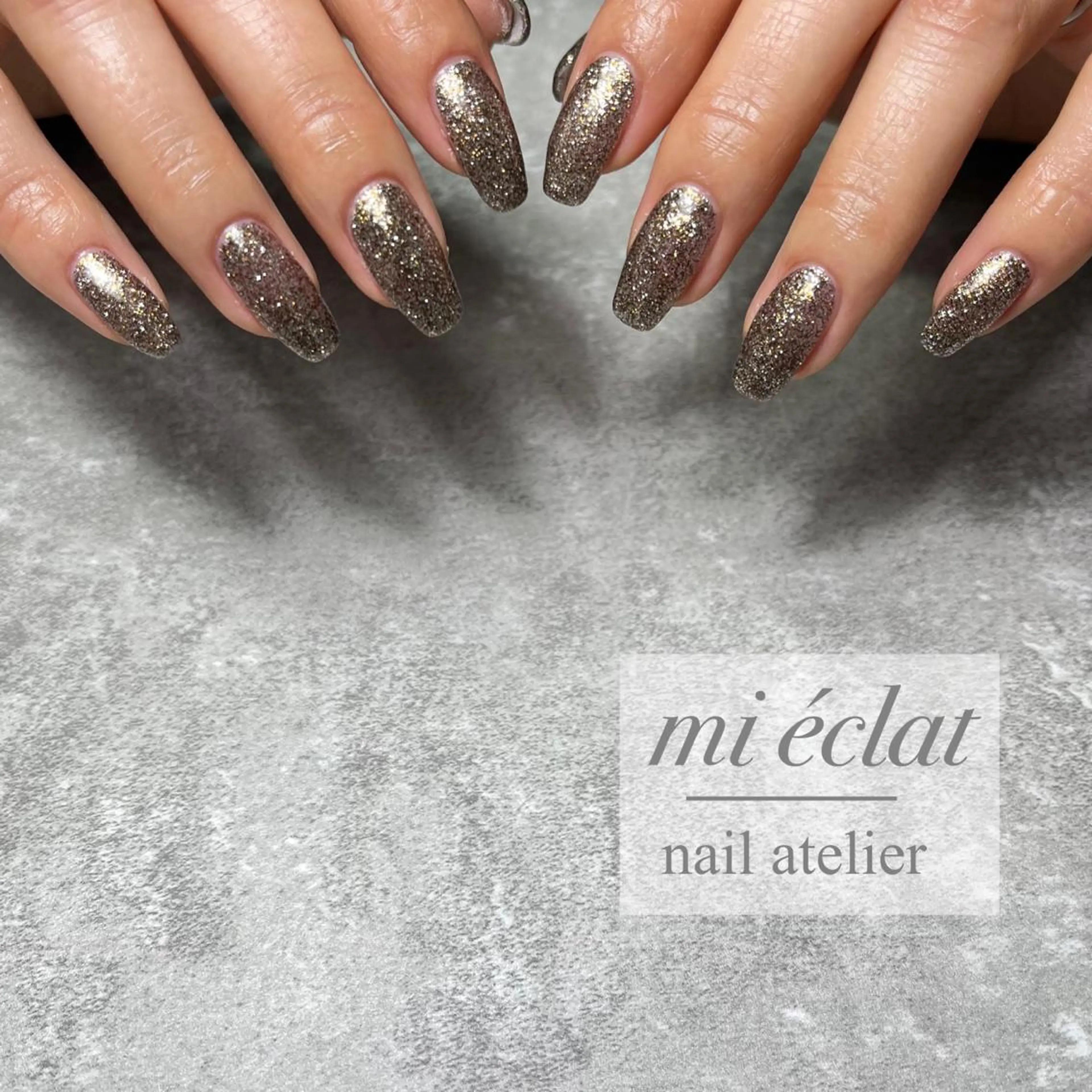 オフ込み　ワンカラーorグラデーション（ハード、スカルプ付替オフ1本50円）の写真