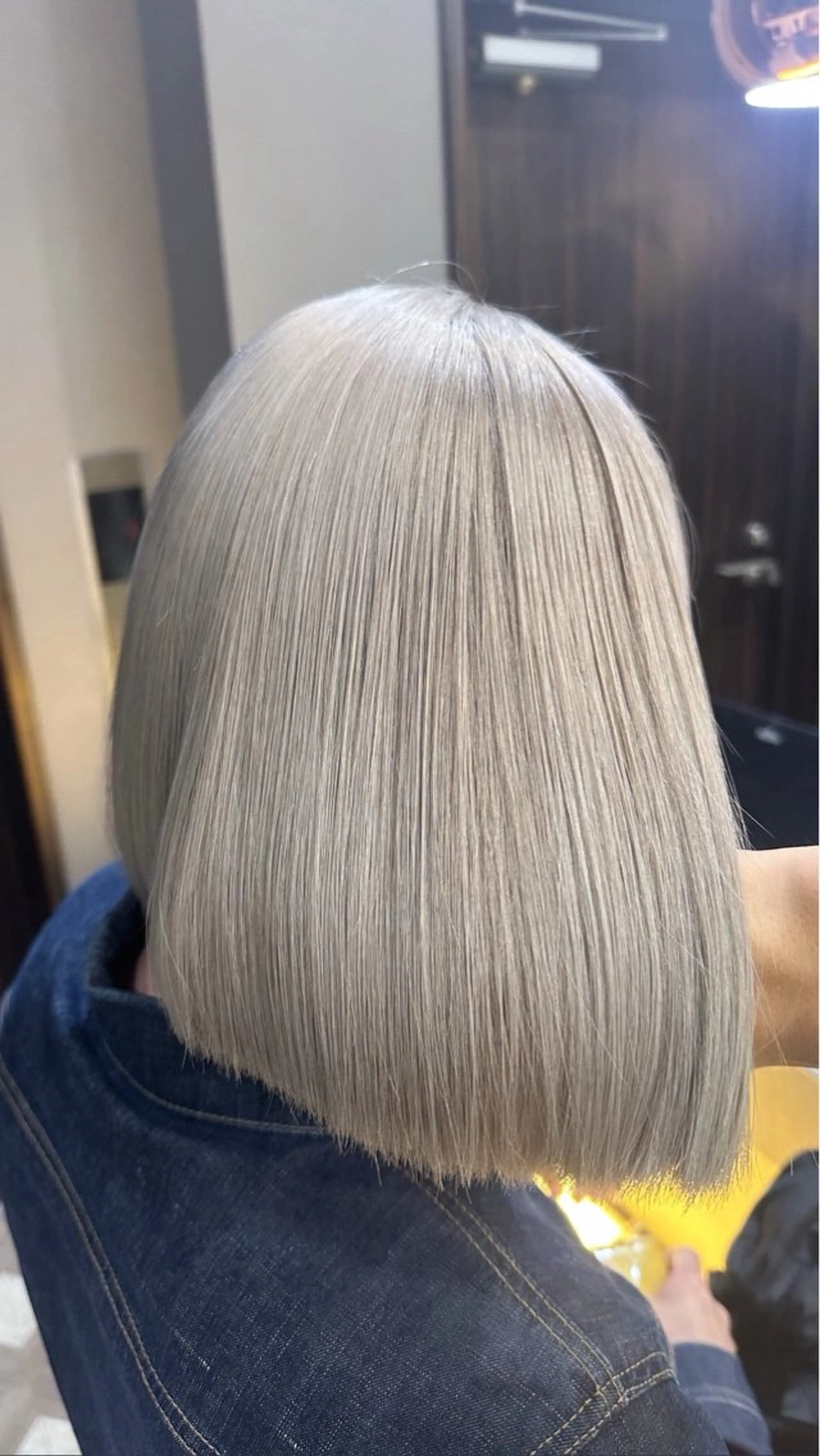 ミディアム カラー ミルクティー/ピンク /ブロンド 咲良のヘアスタイル