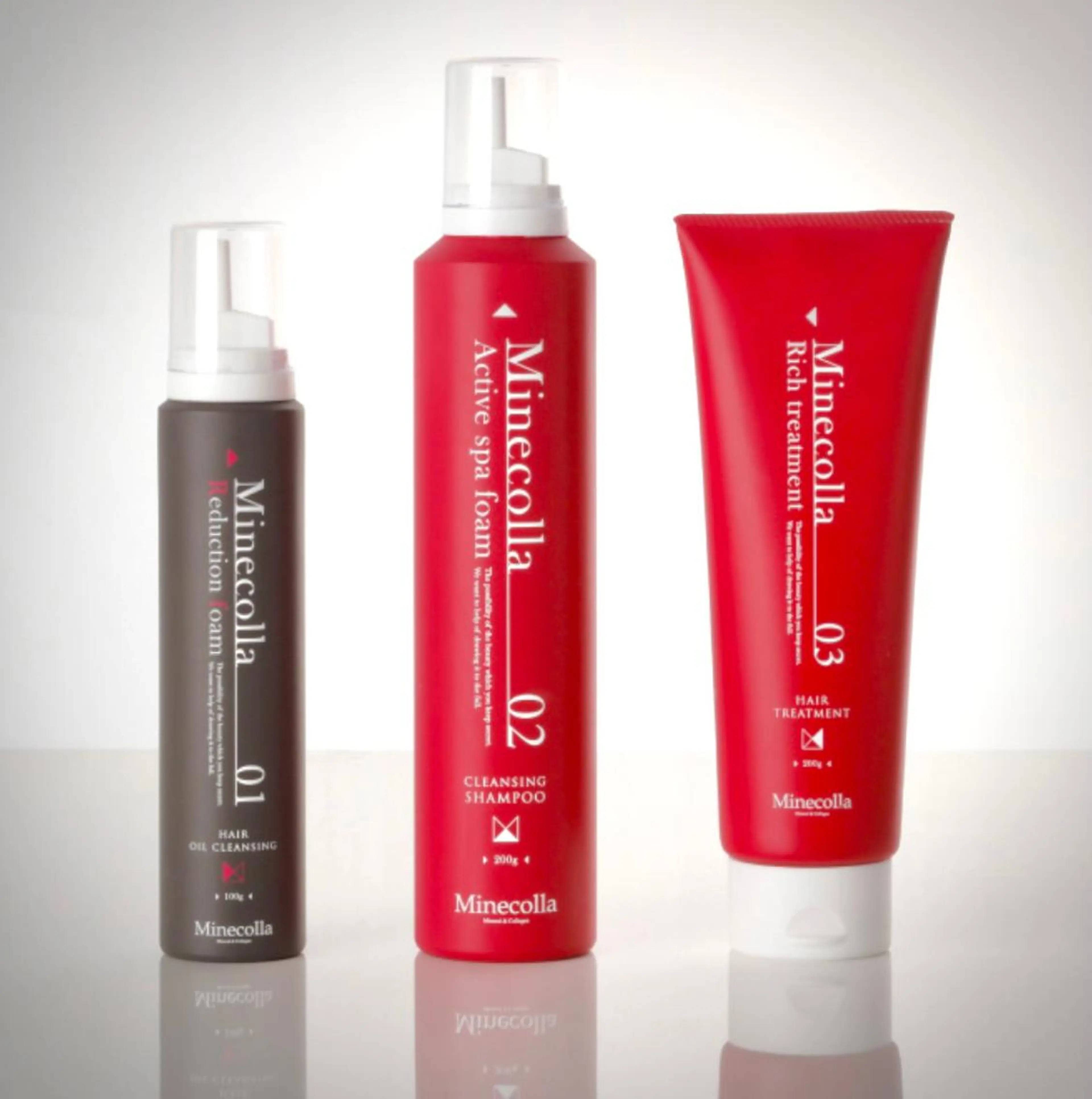 【究極の髪質改善】TVで紹介され大人気★質感矯正ミネコラ/ 1.5時間/￥9500の写真