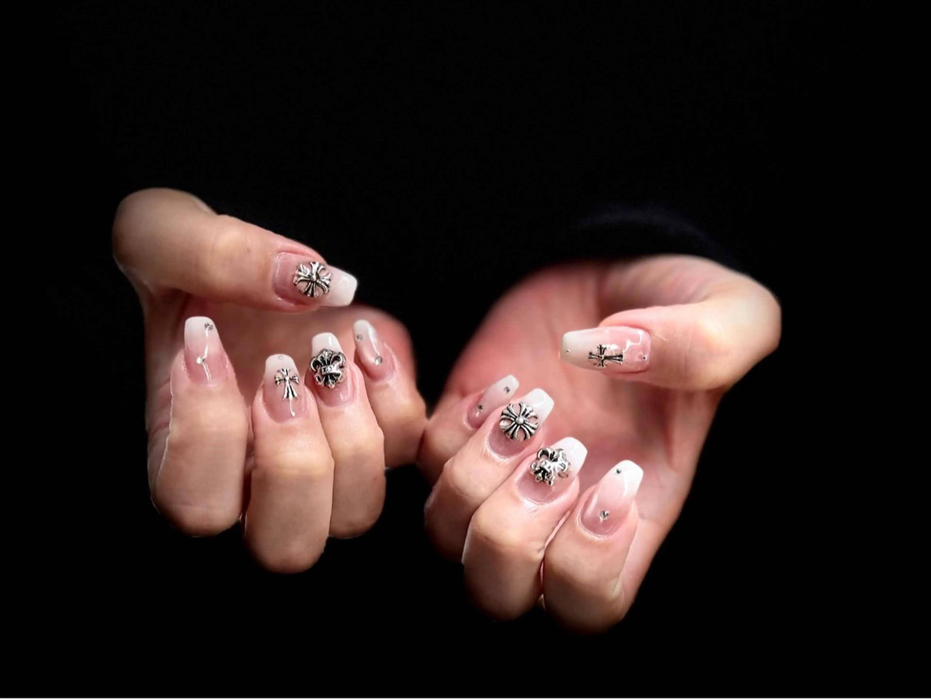 ネイル ハンドネイル ✴︎ C+nailのネイルデザイン