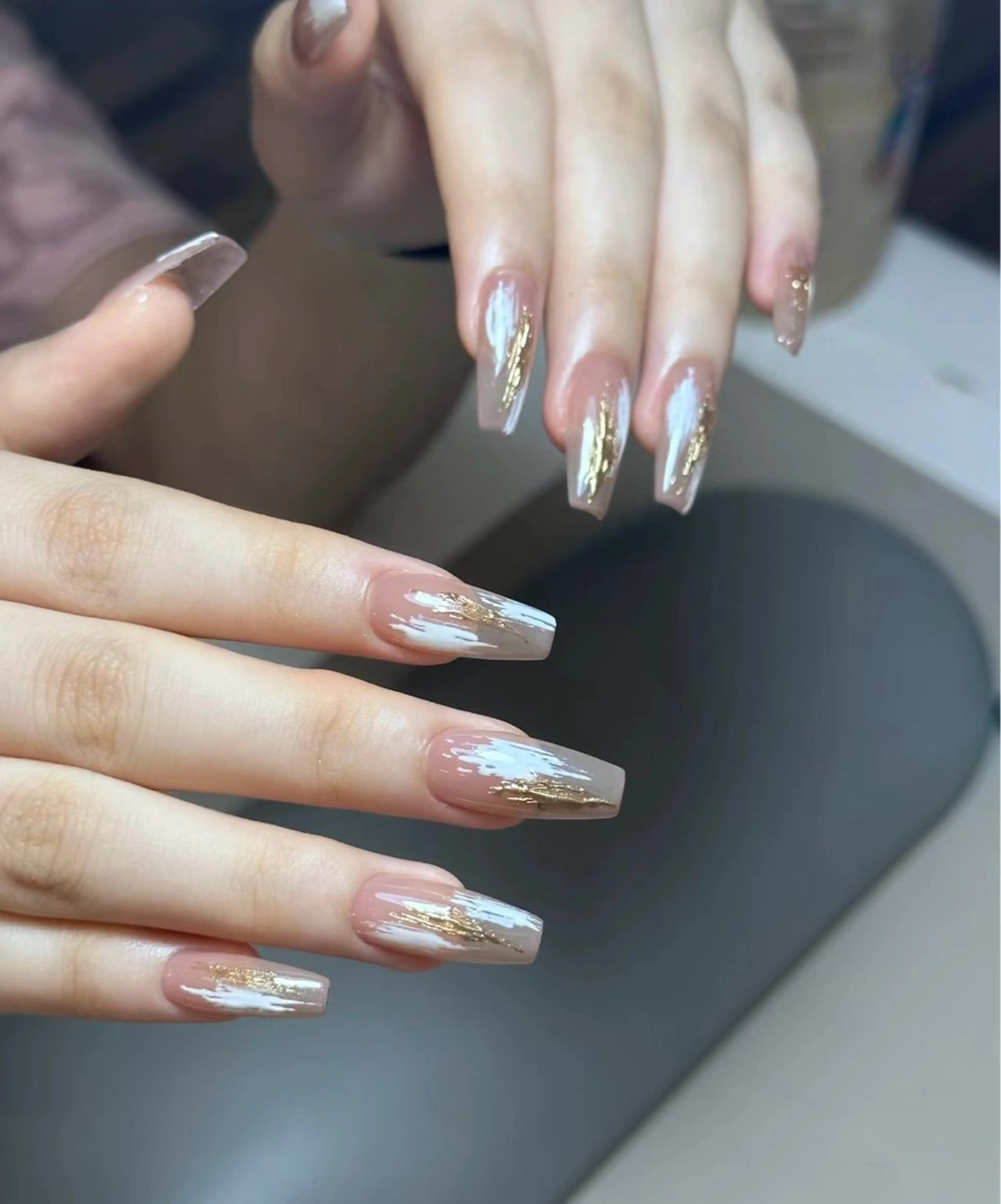 ネイル 長さ出し フットネイル フレンチネイル ジェルネイル ガラスフレンチ More Glam渋谷店のネイルデザイン