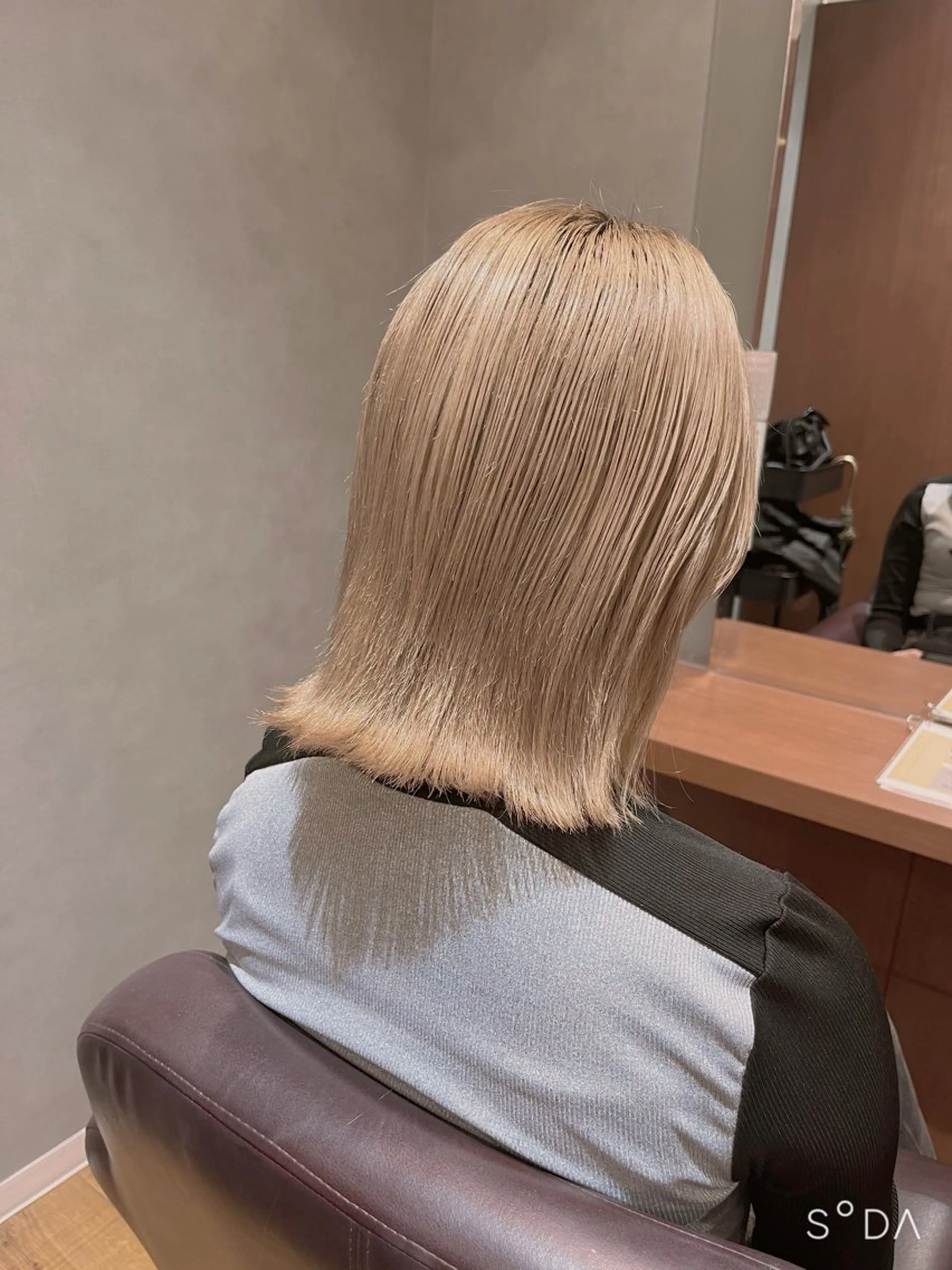 ミディアム VISAGE maison所属・木村 真奈のヘアスタイル