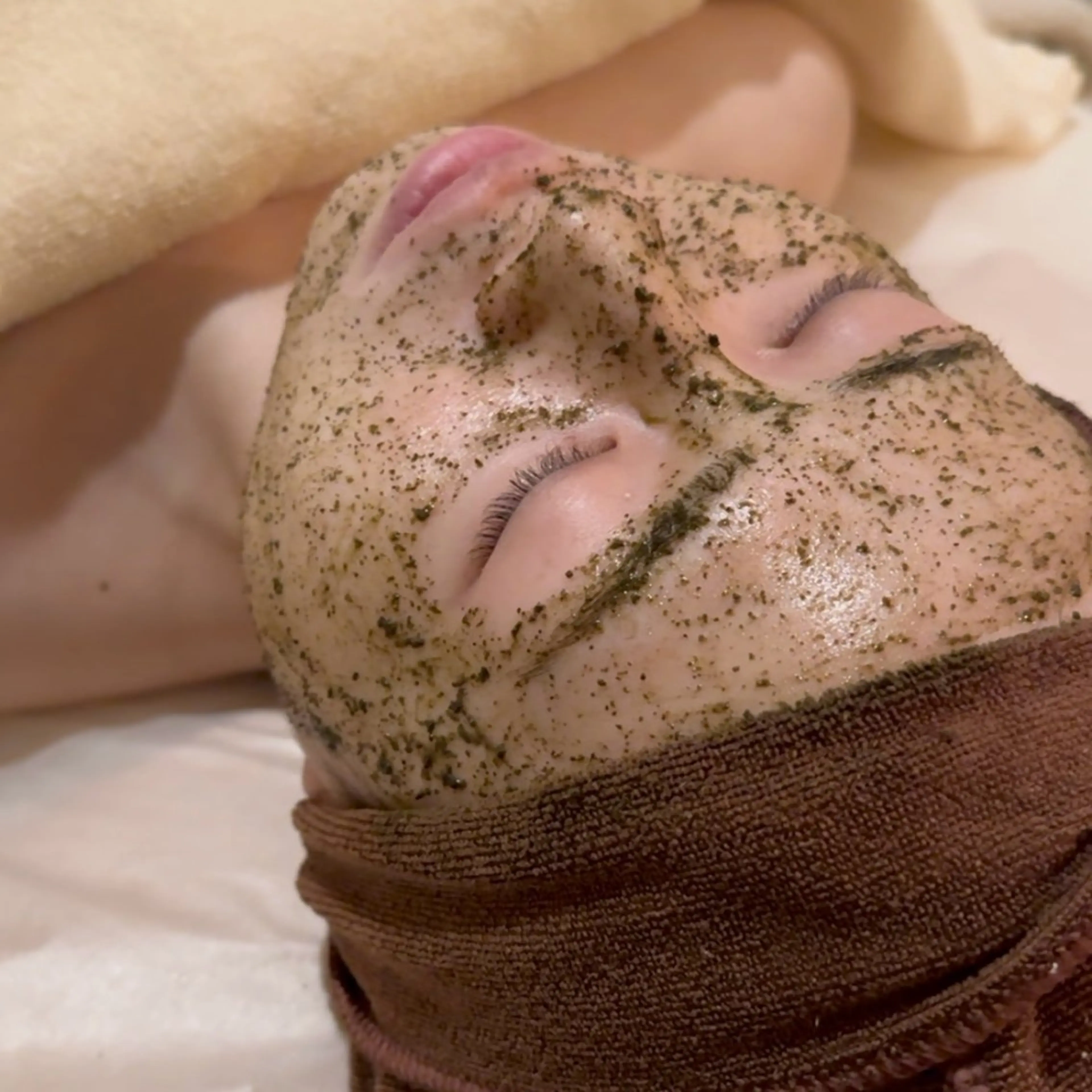 mignon /まつげパーマ/眉毛のエステ・リラクイメージ