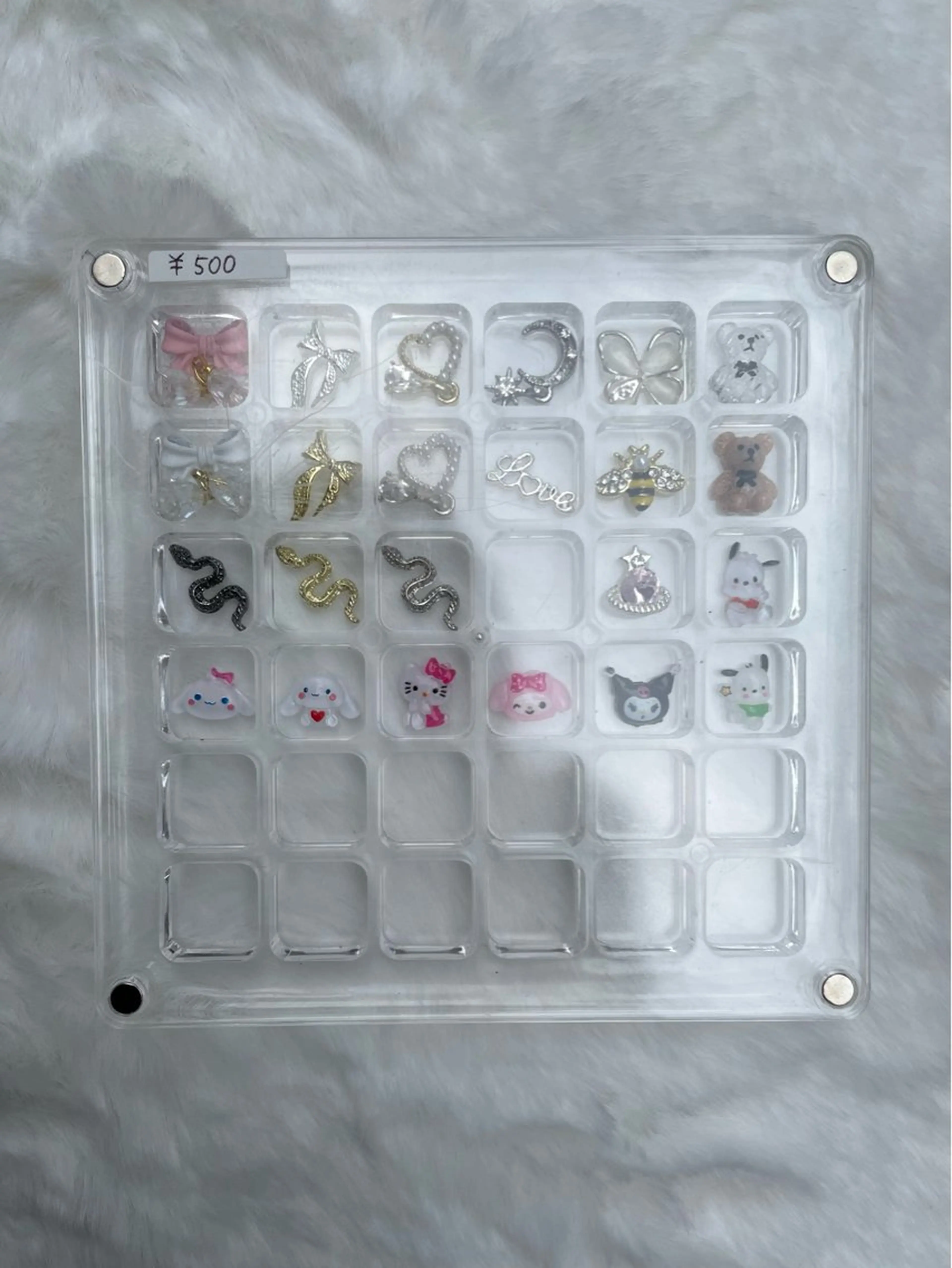 ネイル ストーンネイル nail salon Camelliaのネイルデザイン