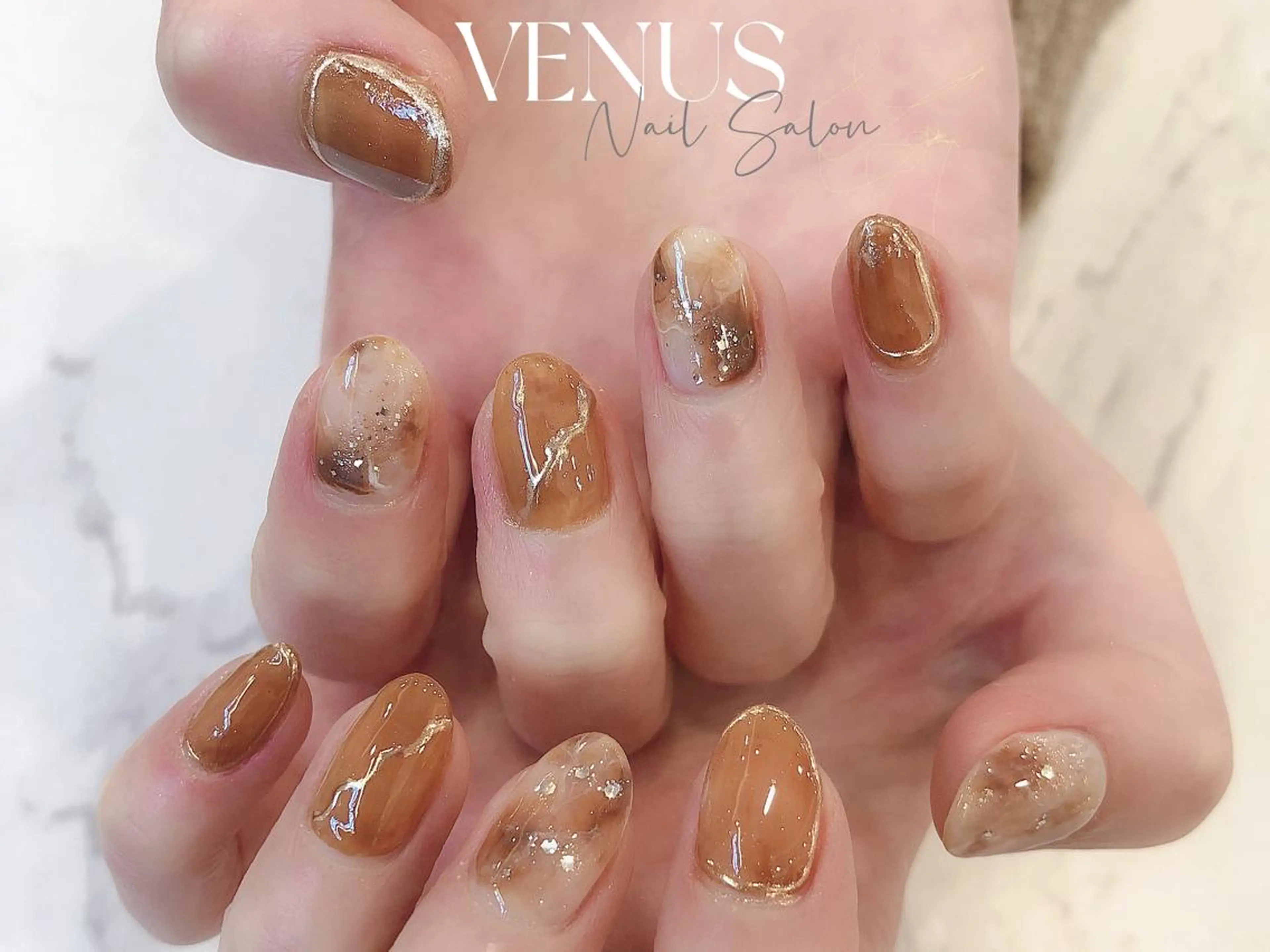 ミディアム VENUS Nail ★池袋徒歩2分のネイルデザイン