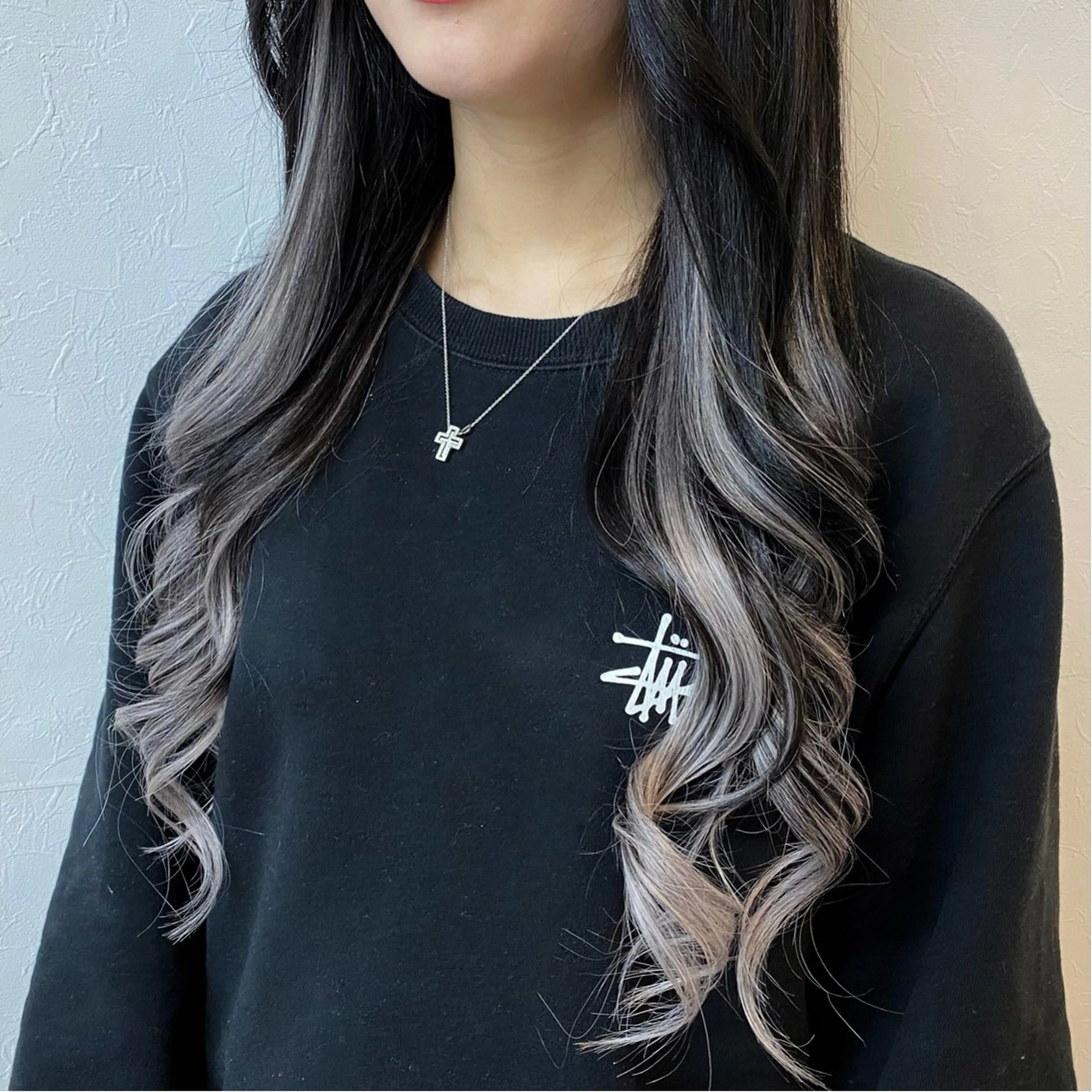 ロング シールエクステ エクステ ヘアカラー トリートメント エクステ GLOSS 心斎橋 山上のヘアスタイル