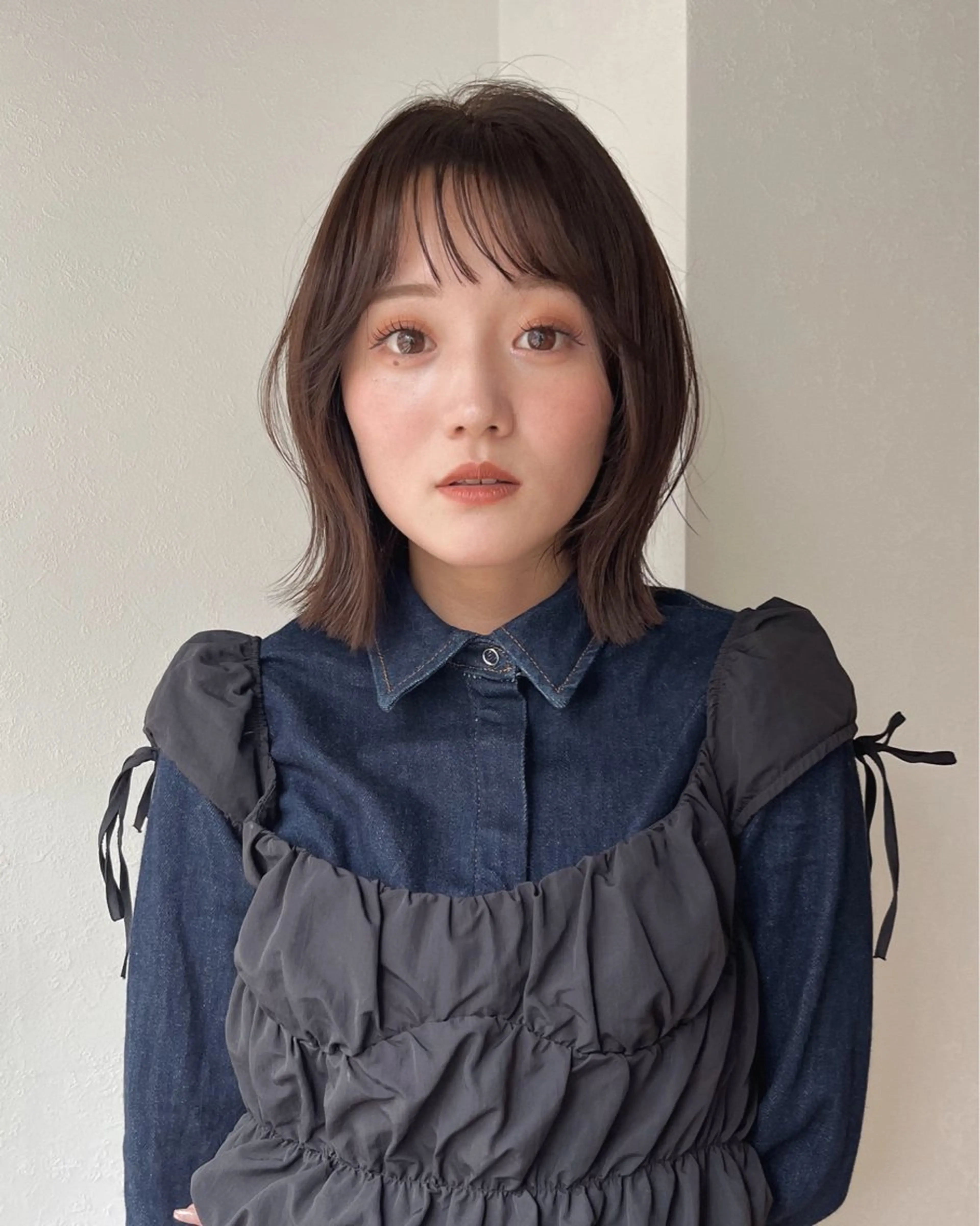 ミディアム カット ヘアカラー トリートメント 義本 風佳のヘアスタイル