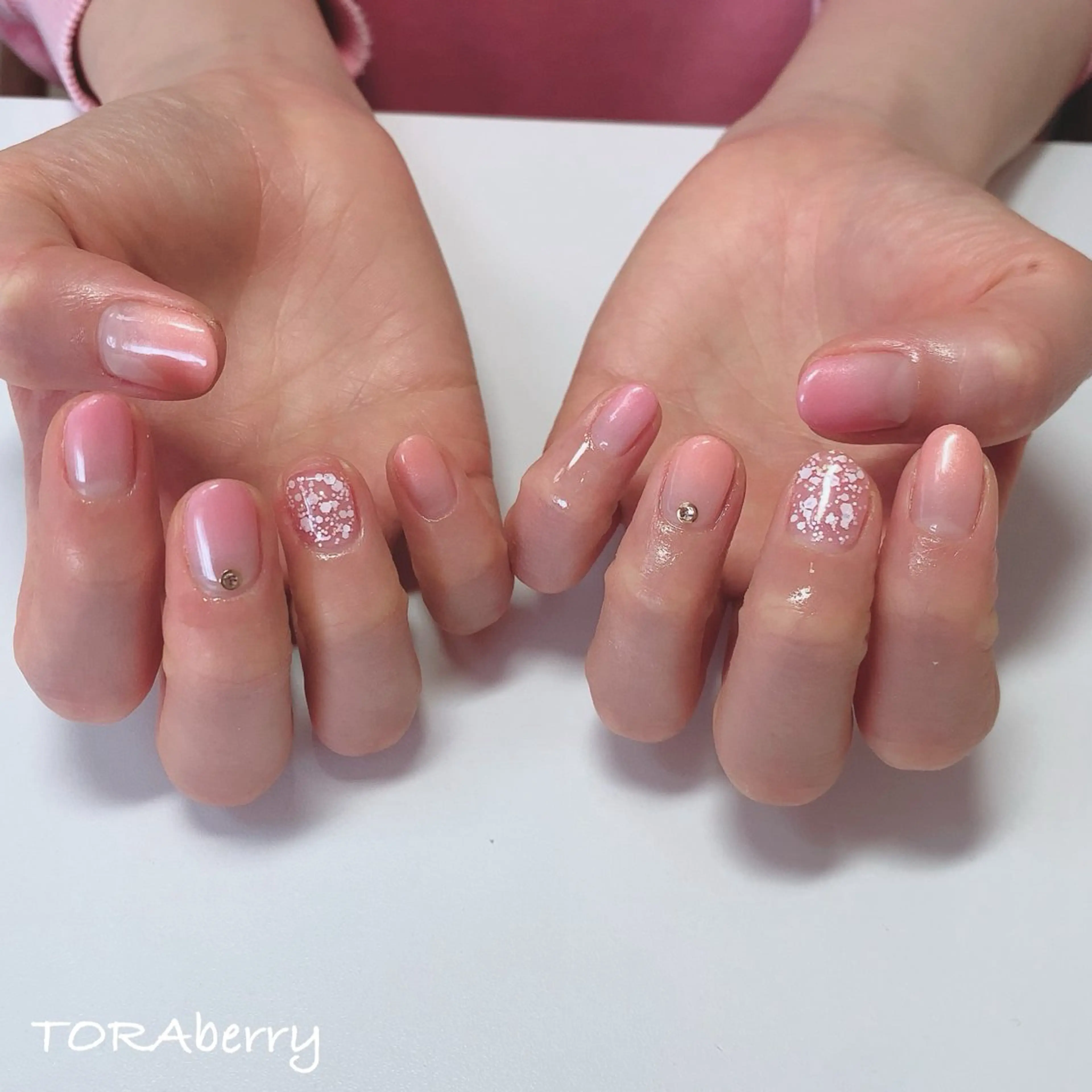 ネイル ハンドネイル ネイリスト なつみのネイルデザイン