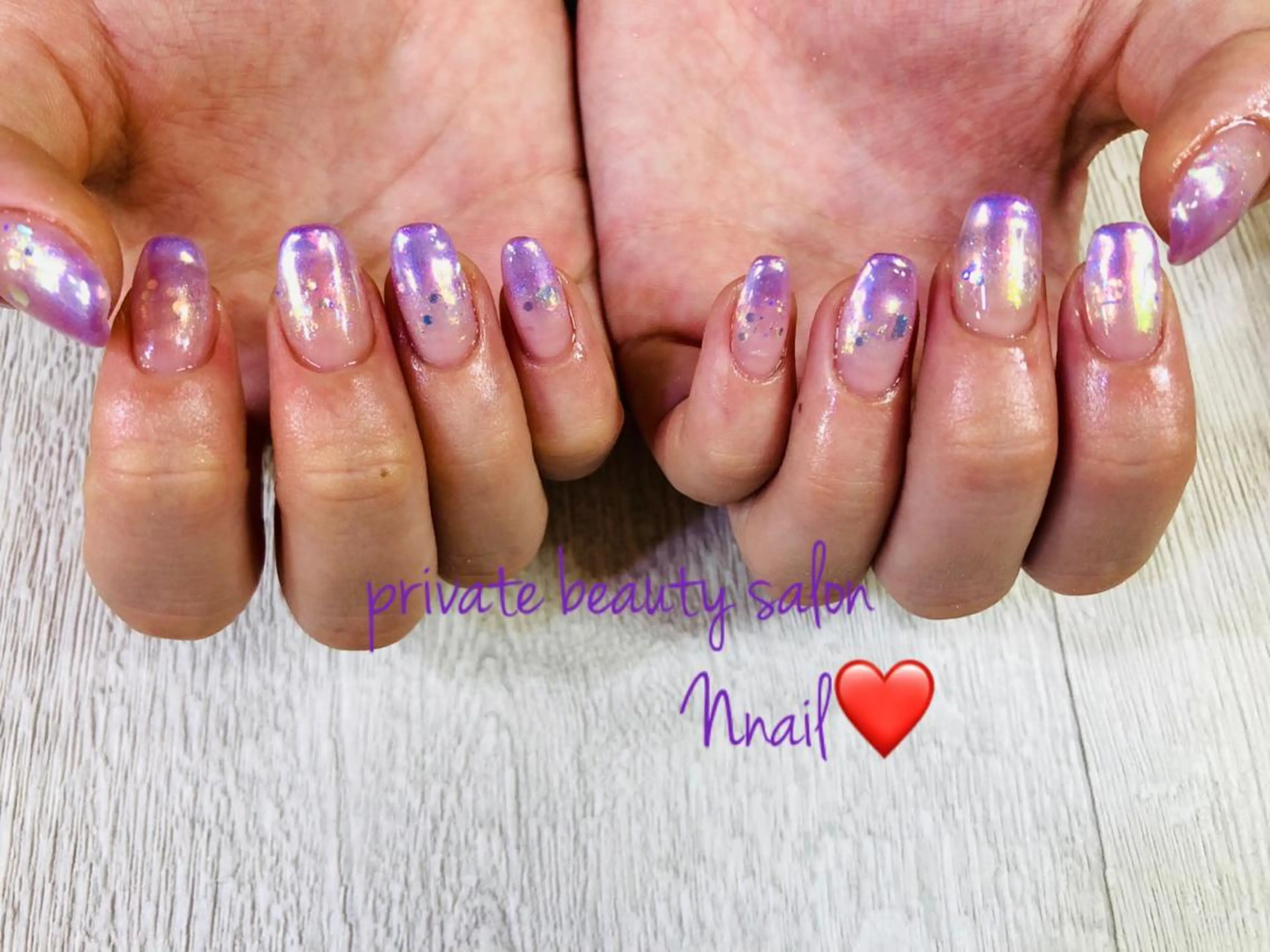 ネイル グラデーション キラキラネイル 持ち込み ハンドネイル Nnail所属・🌿Nnail🌿 プライベートサロンのネイルデザイン