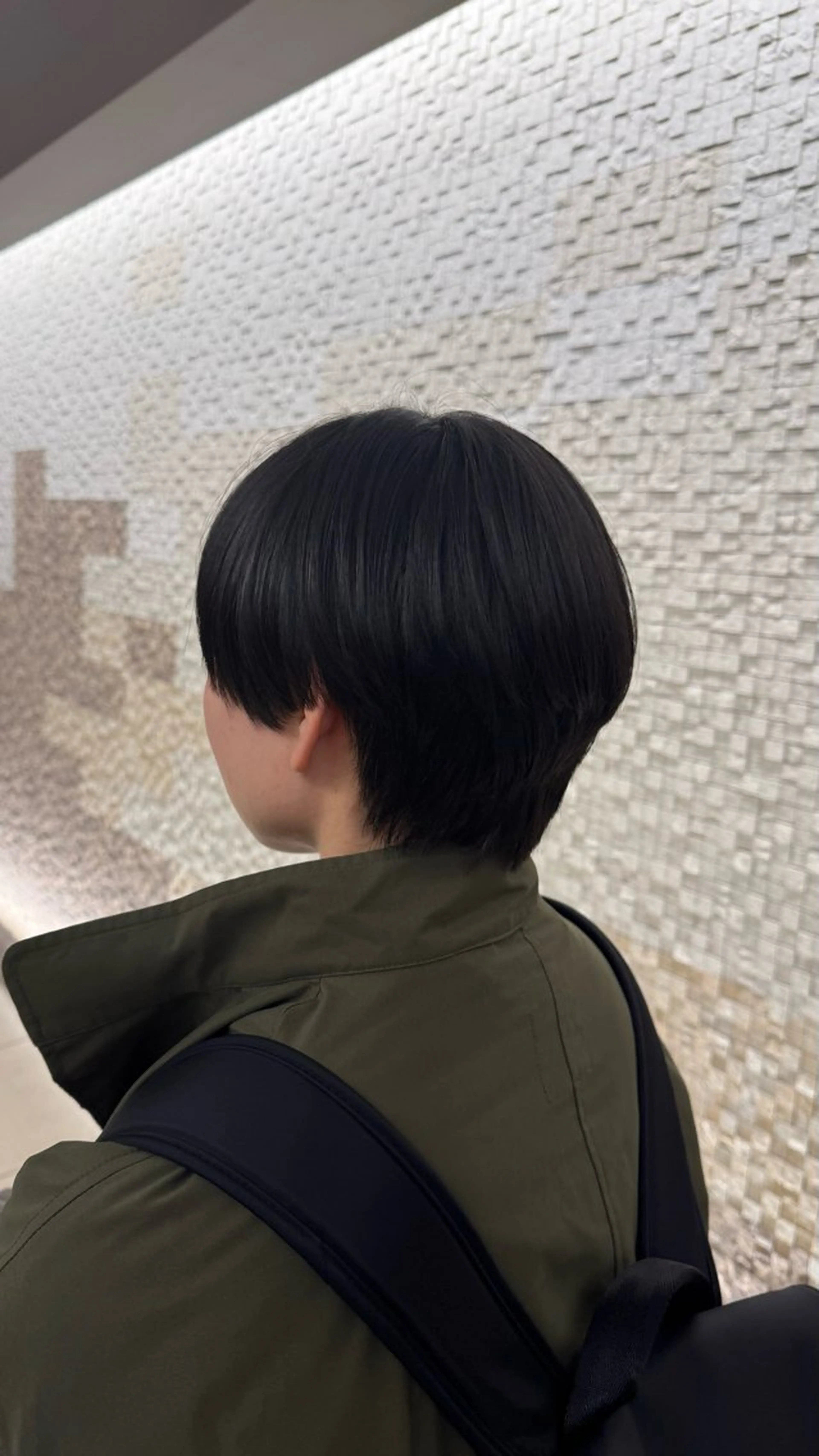 ショート ボブ/顔まわりレイヤ ー/新宿/KOKIのヘアスタイル