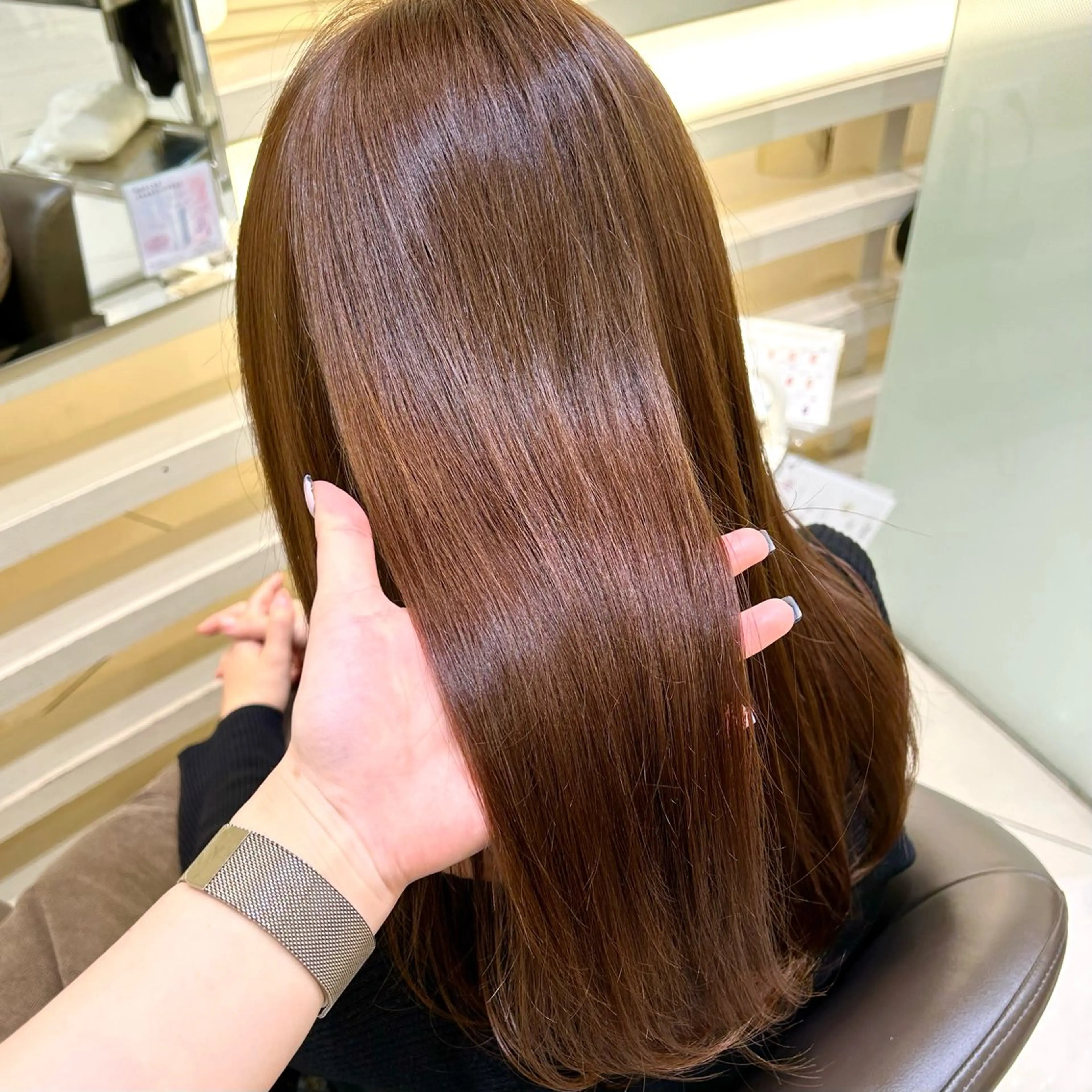 セミロング THE SALONS 渋谷246店所属・HCA studioのヘアスタイル