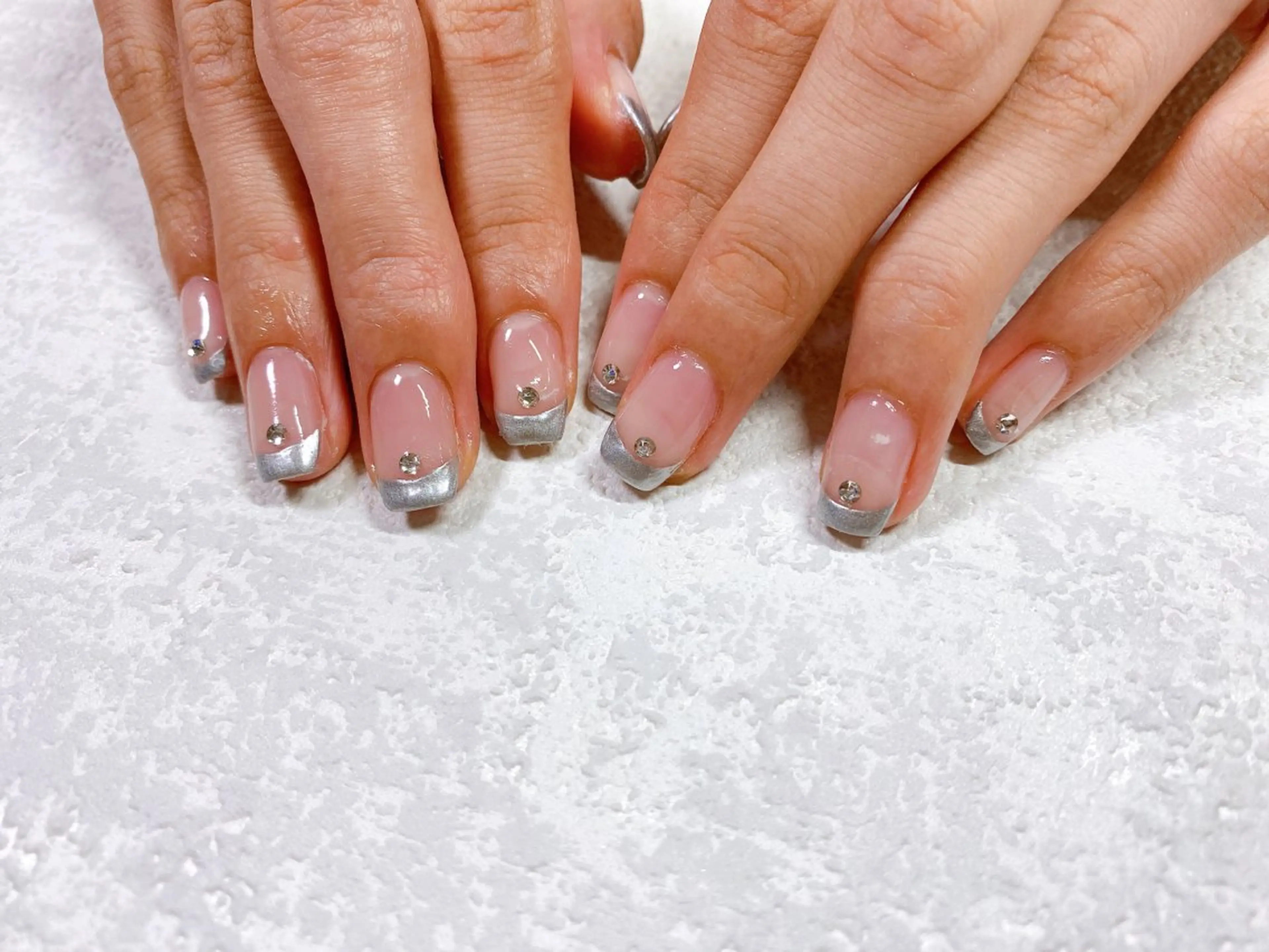 ネイル オーロラネイル フットネイル フレンチネイル ジェルネイル 韓国ネイル kikinail 溝の口のネイルデザイン