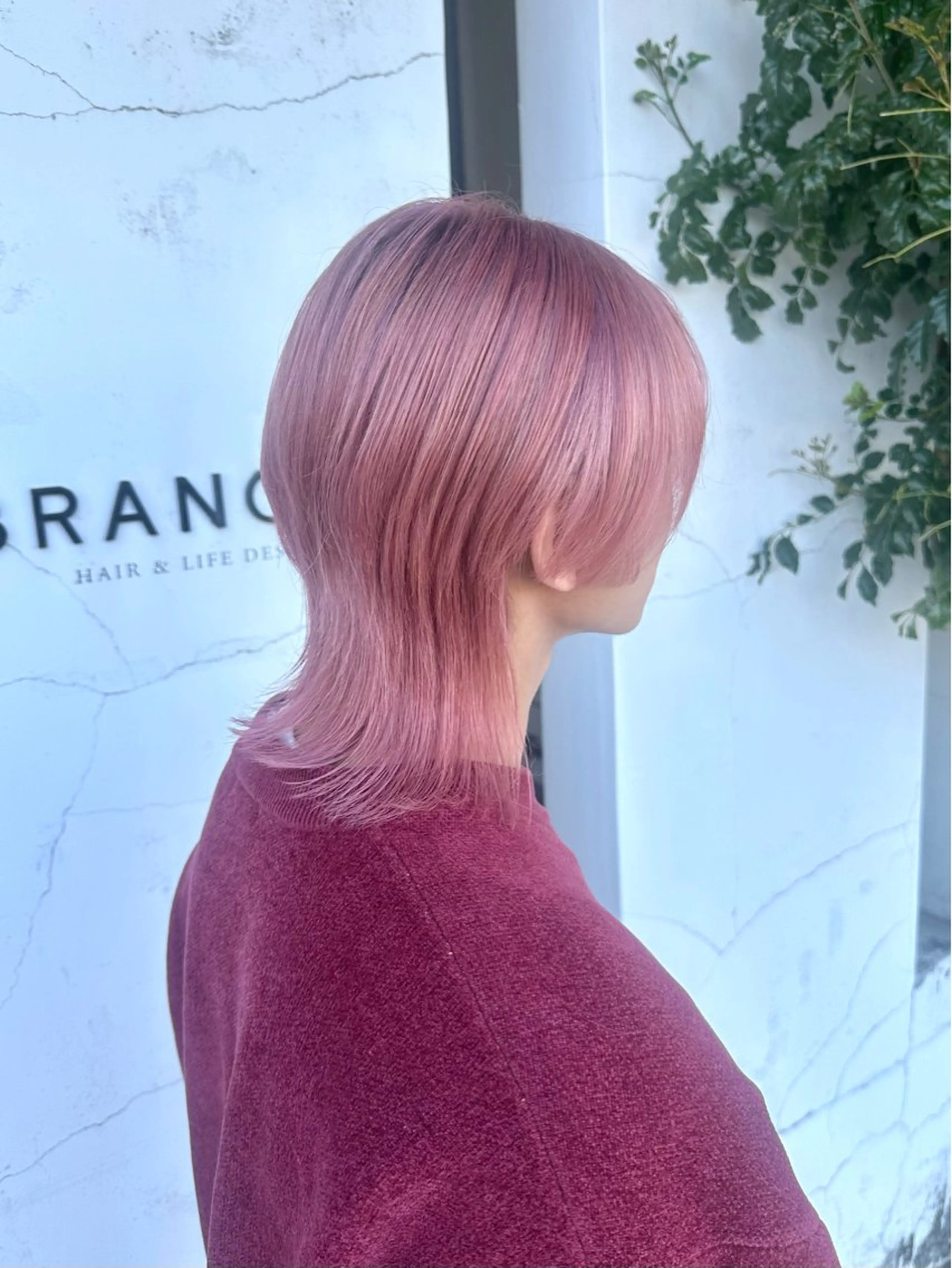 カラー メンズ メンズブリーチ メンズウルフカット ブリーチ ピンクカラー ウルフカット カット ヘアカラー BRANCHÉ小牧/ 西尾 美月のヘアスタイル