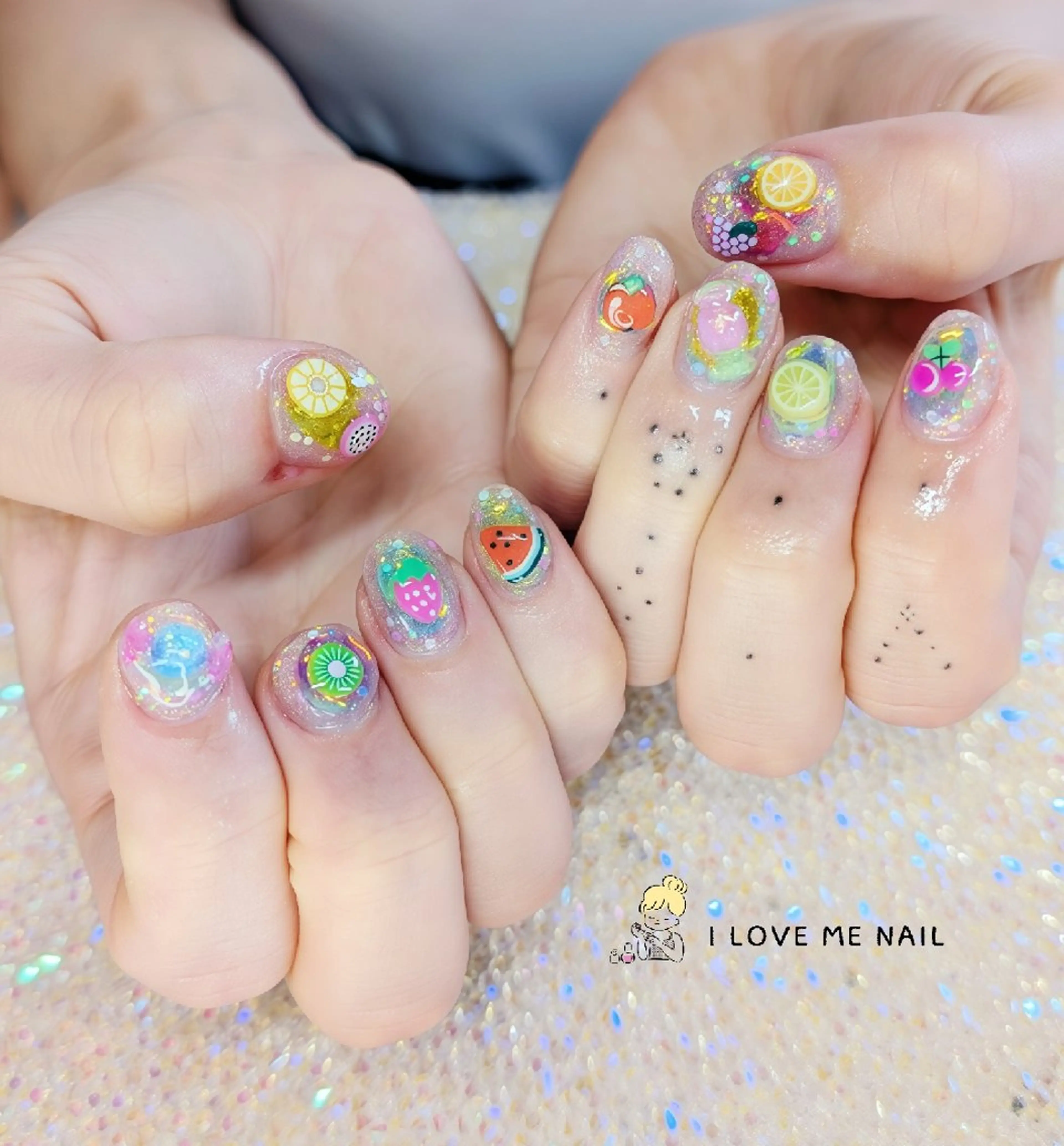 ネイル 長さ出し ハート 韓国ネイル マグネットネイル ニュアンスネイル ハンドネイル I LOVE ME  NAIL.｡.:*♡のネイルデザイン