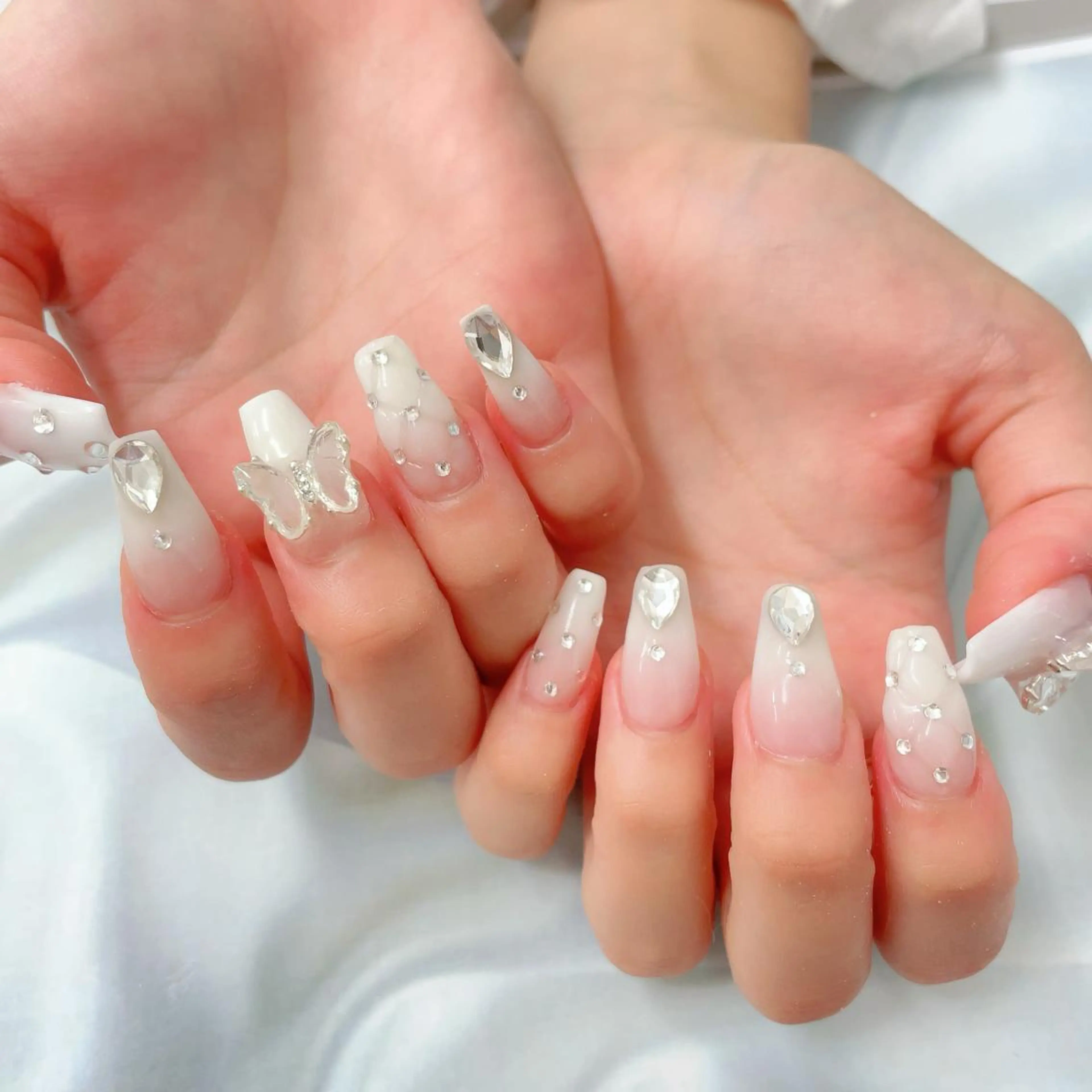 ネイル ハンドネイル NailSalonMooN所属・Nail Salon MooNのネイルデザイン