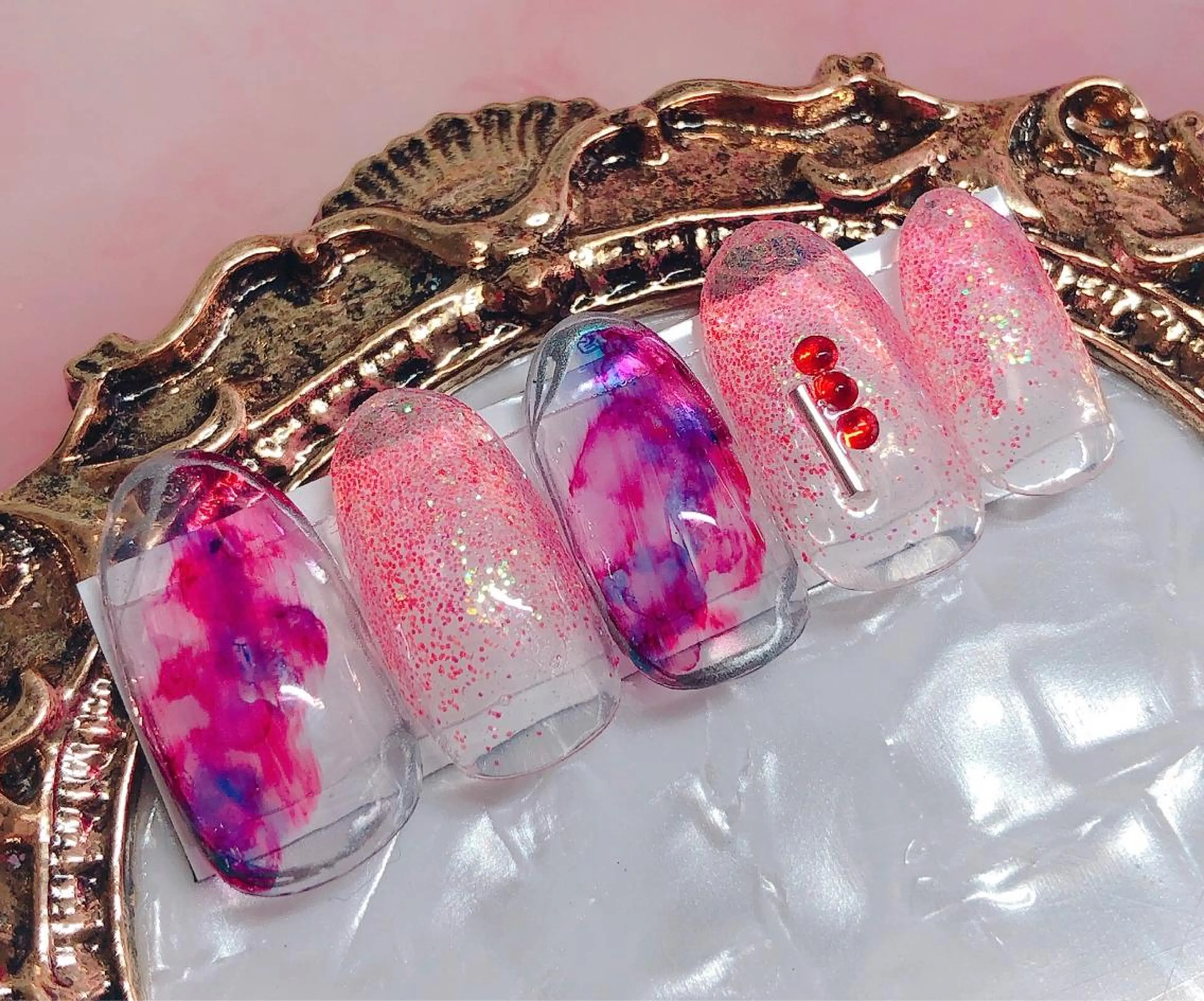 ネイル ハンドネイル CROWN プライベートサロンのネイルデザイン