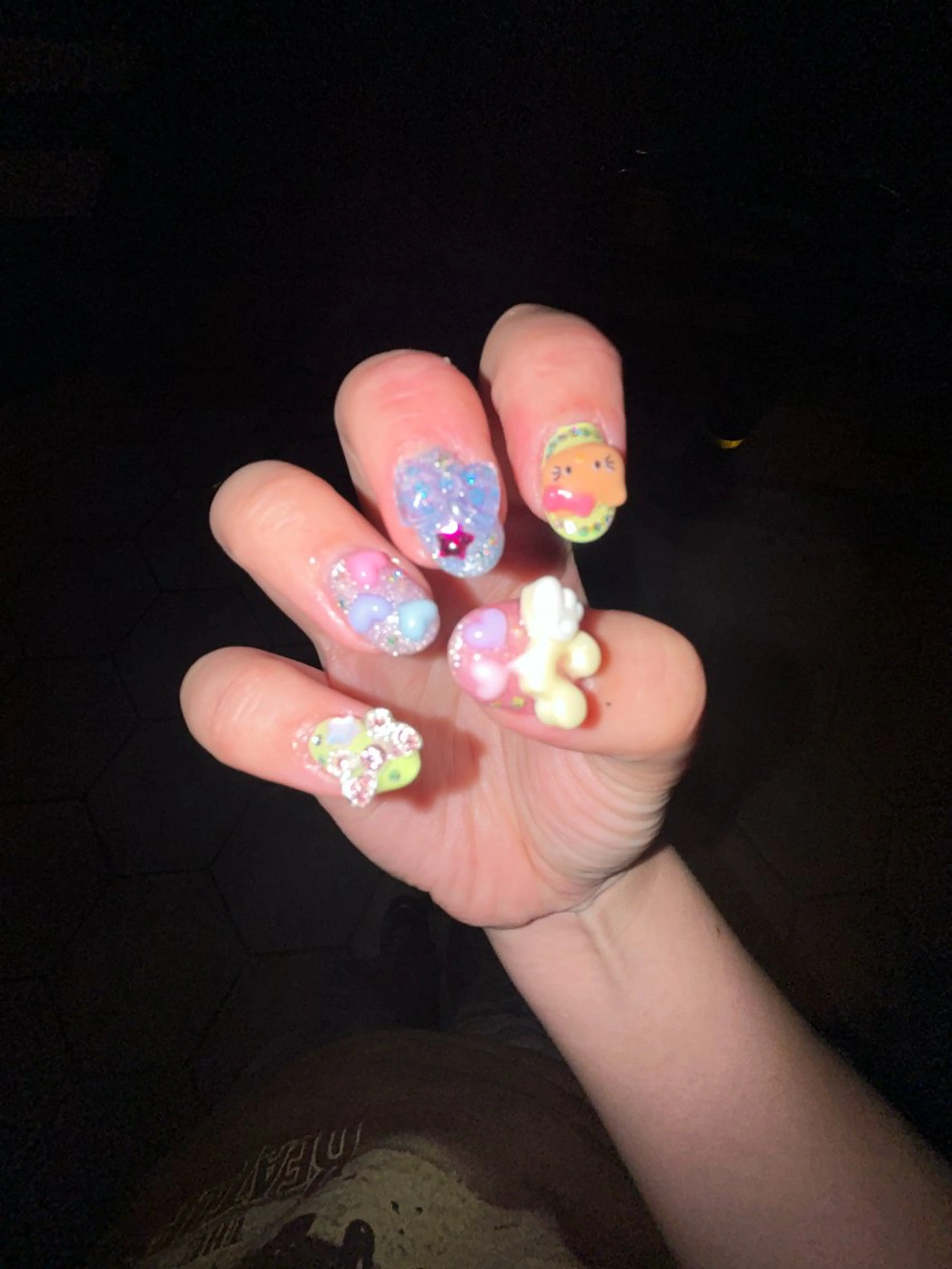 ミニモ限定メニュー🐋アート5本やり放題 ！(オフ込価格)フィルイン無料の写真