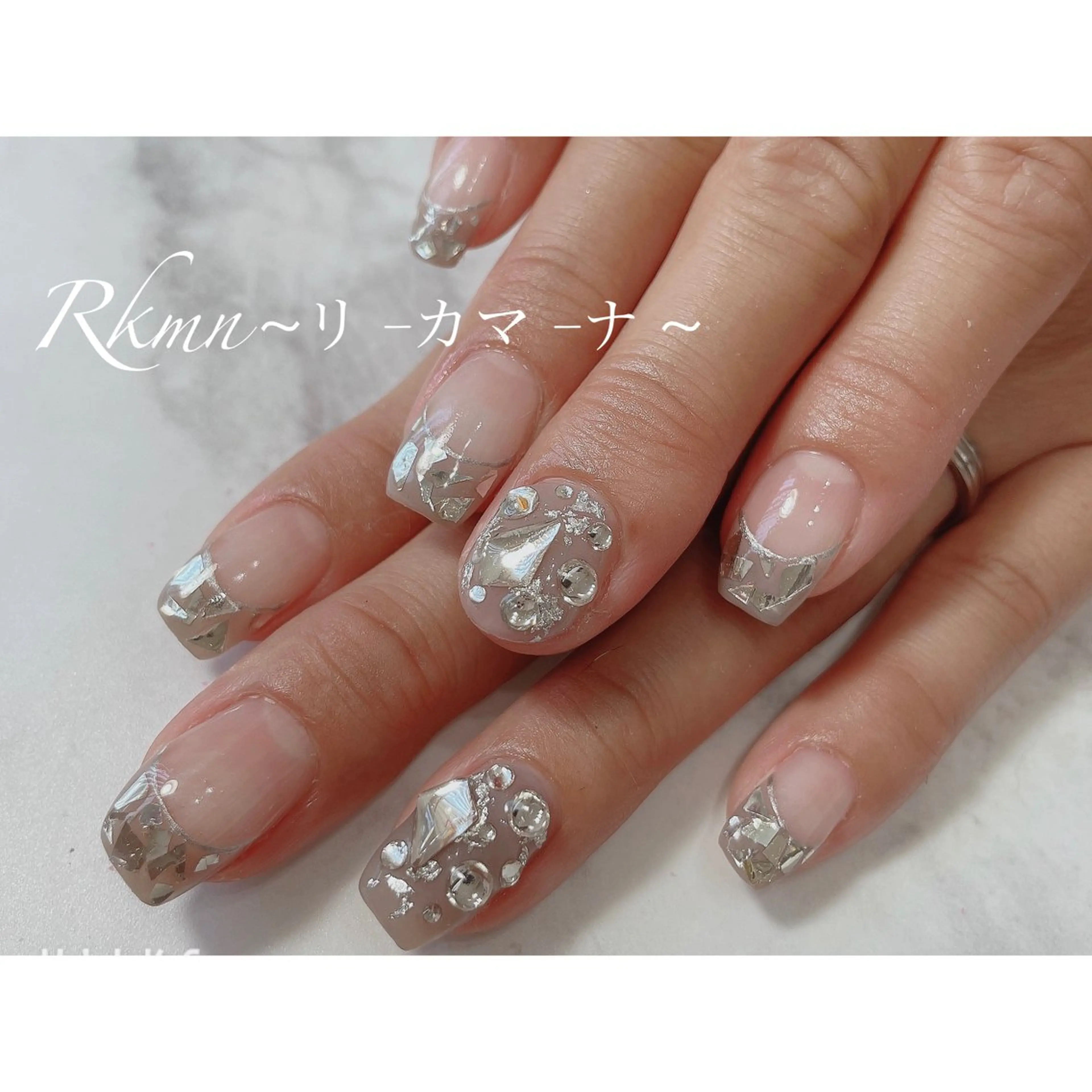 ネイル アートネイル フレンチネイル ガラスフレンチ ホログラムネイル キラキラネイル ハンドネイル フットネイル ハンドケア Rkmn ~リ-カマ-ナ~のネイルデザイン