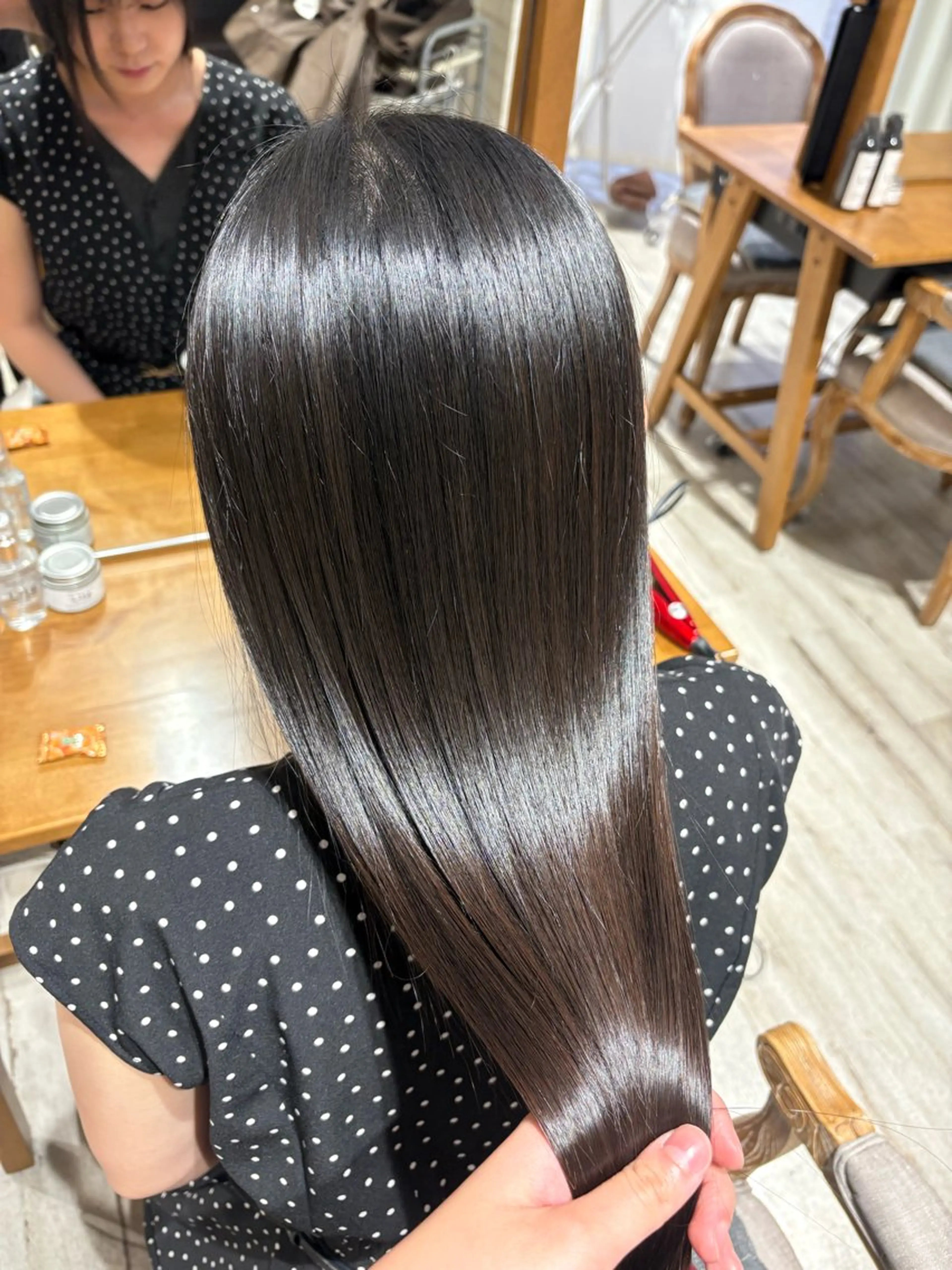 当日限定✨️髪質改善ストレート(縮毛矯正)の写真