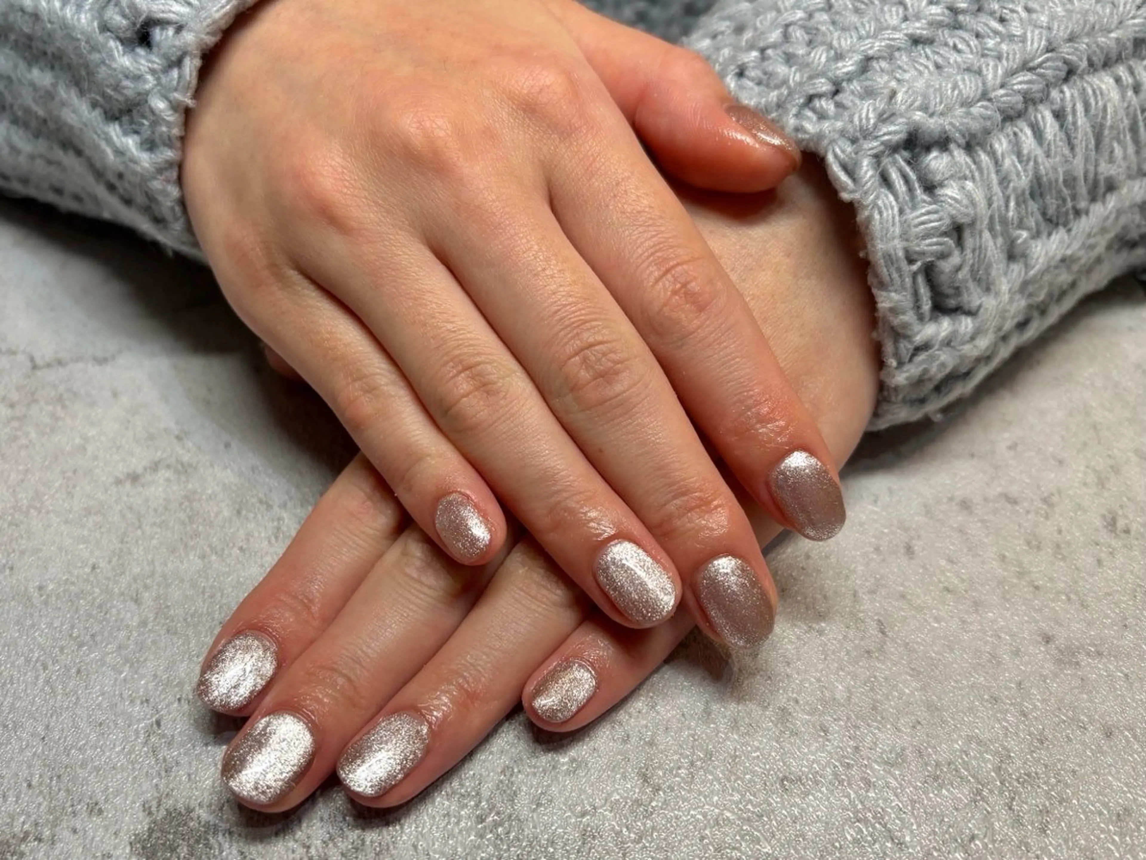 ネイル ハンドネイル 岡村 歩美のネイルデザイン