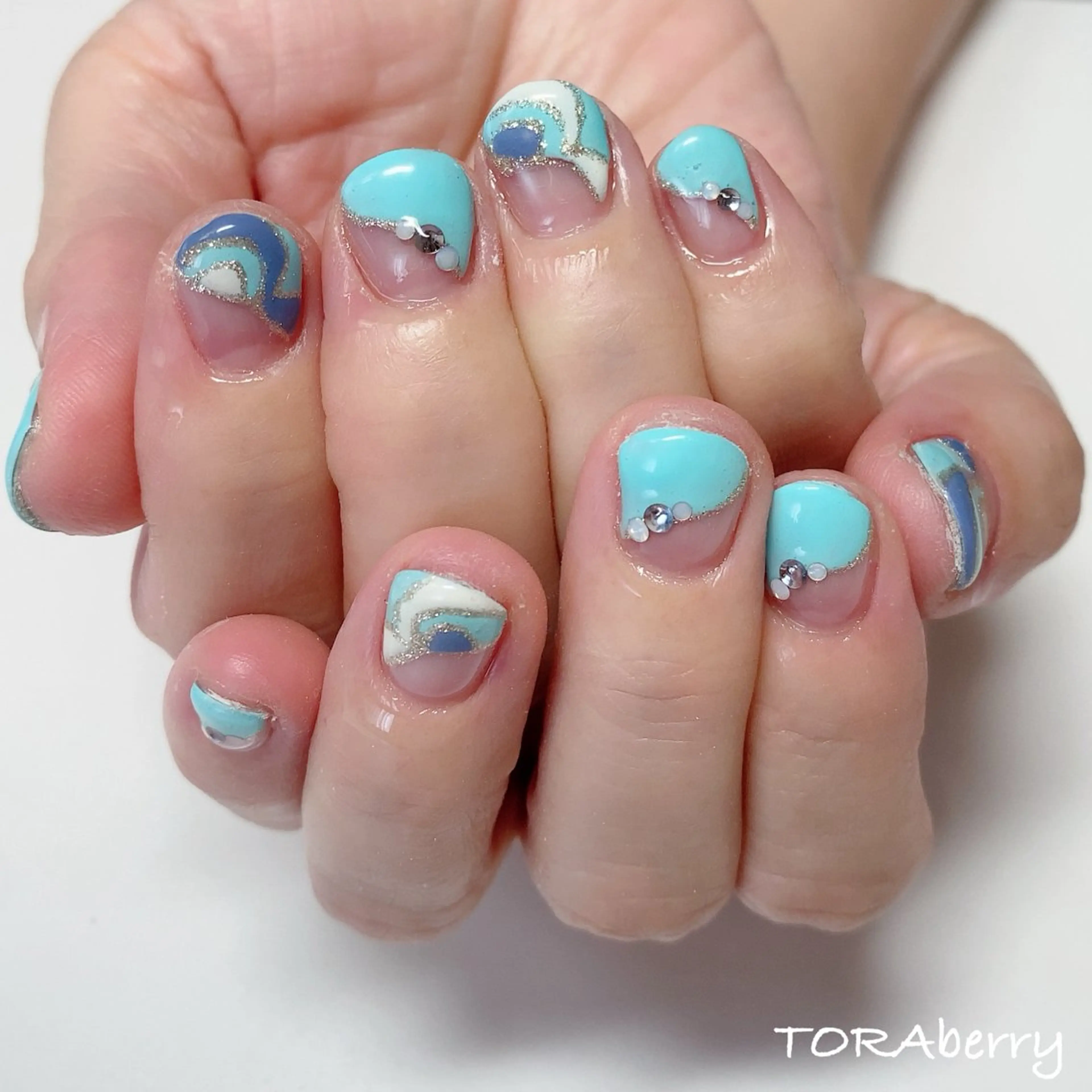 ネイル ハンドネイル ネイリスト なつみのネイルデザイン