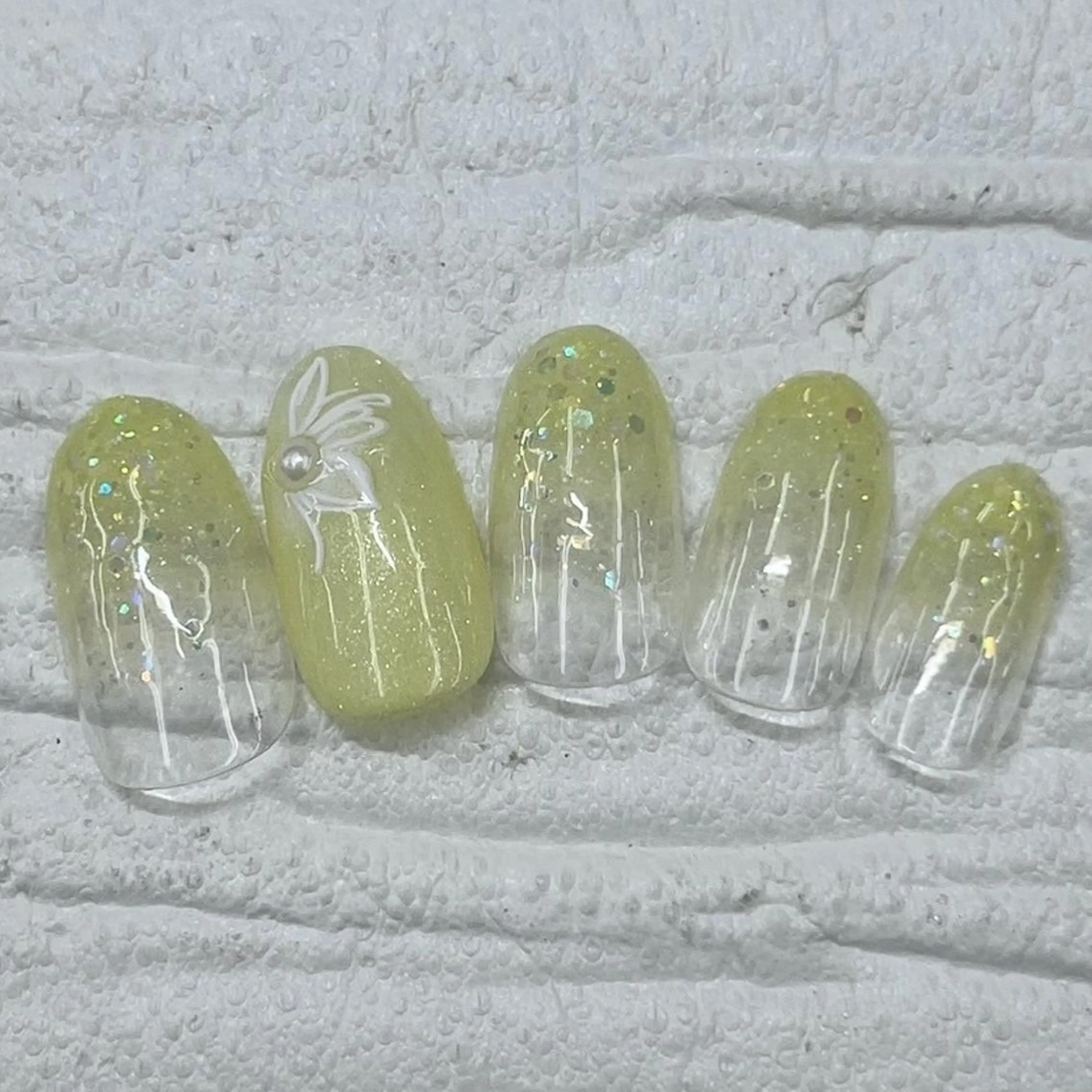 ネイル Nail salon Honey Beeのネイルデザイン