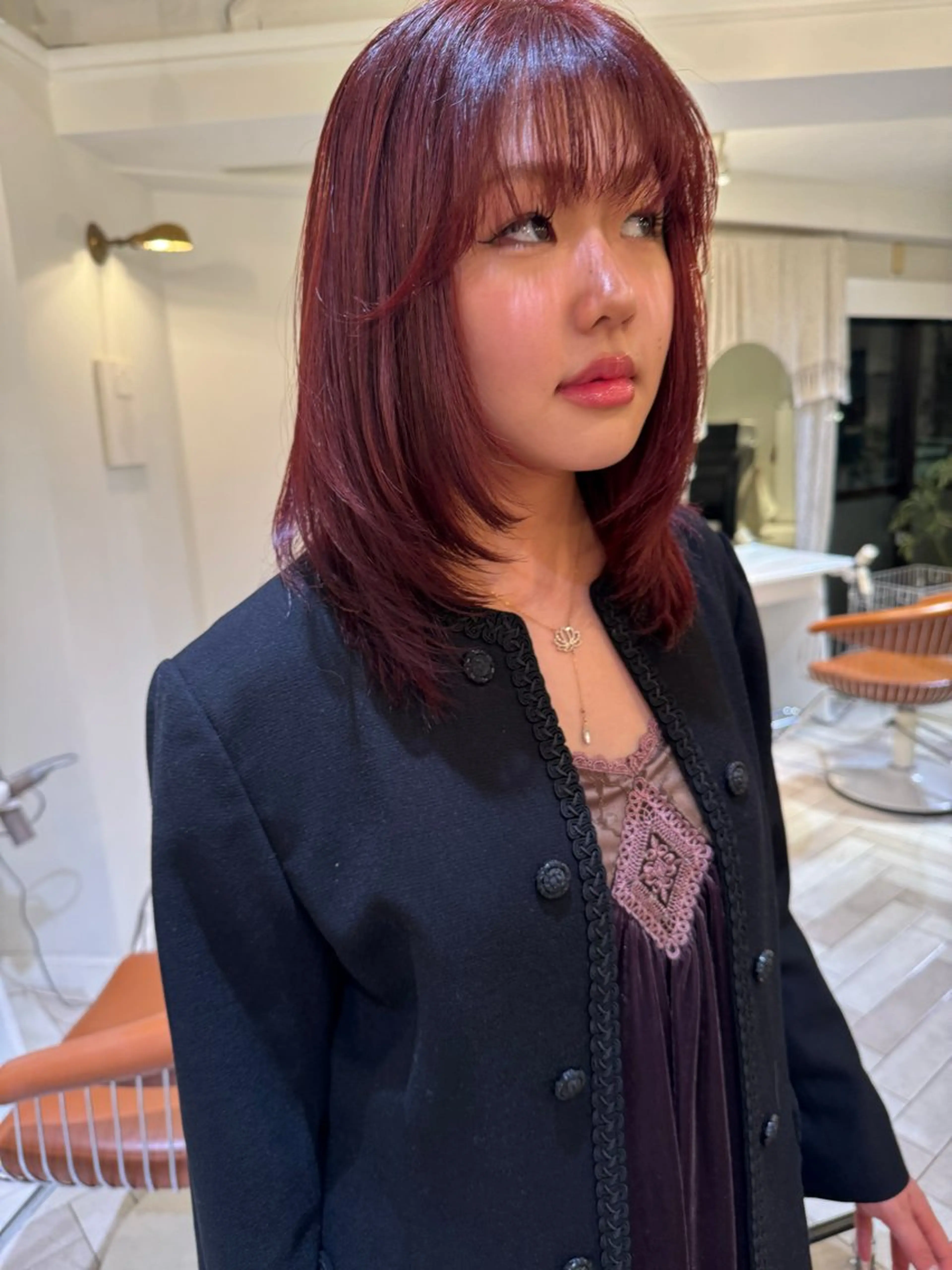 カラー ヘアカラー ブリーチカラー🎀 韓国風/寺門美優のヘアスタイル