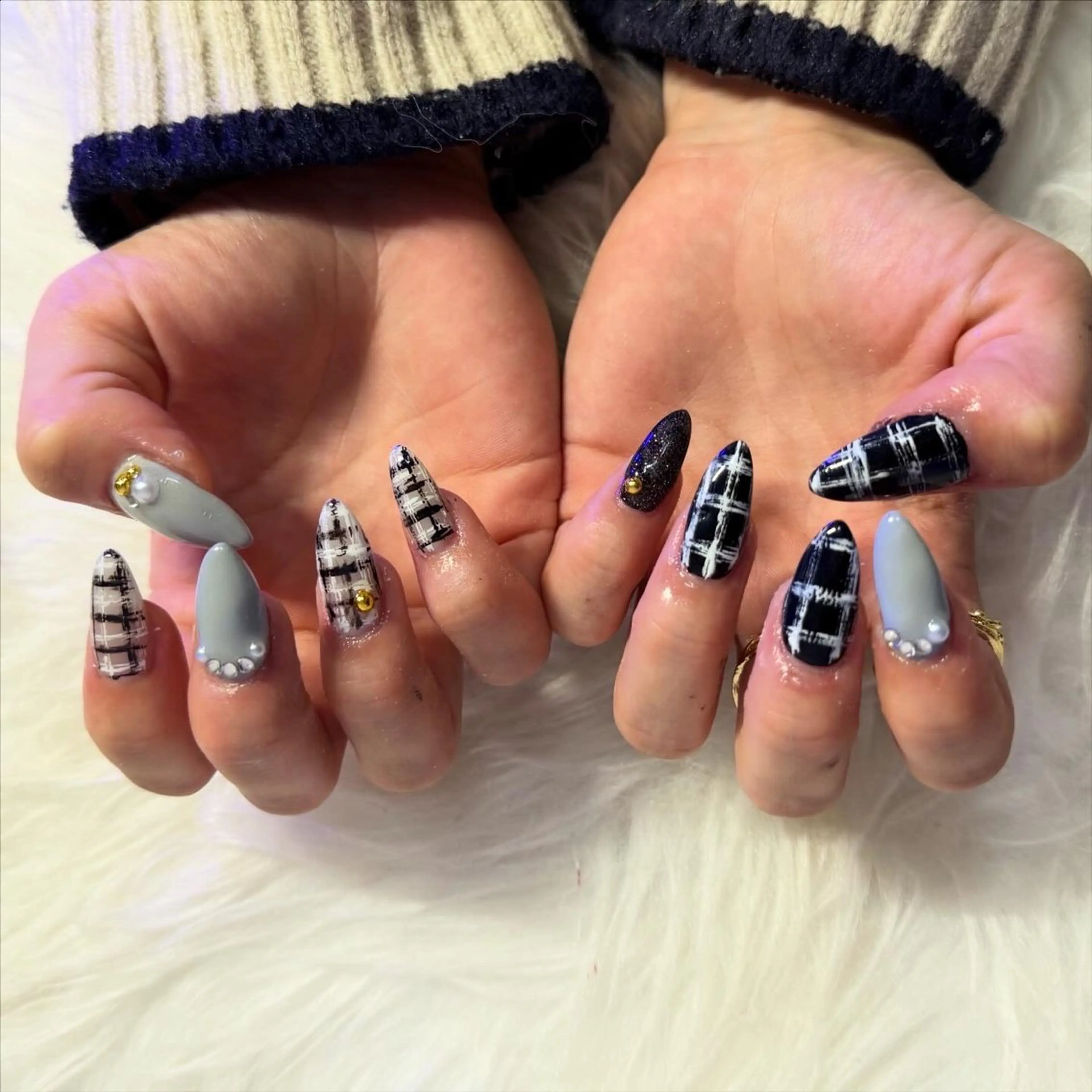 セミロング ハンドネイル mao .のネイルデザイン