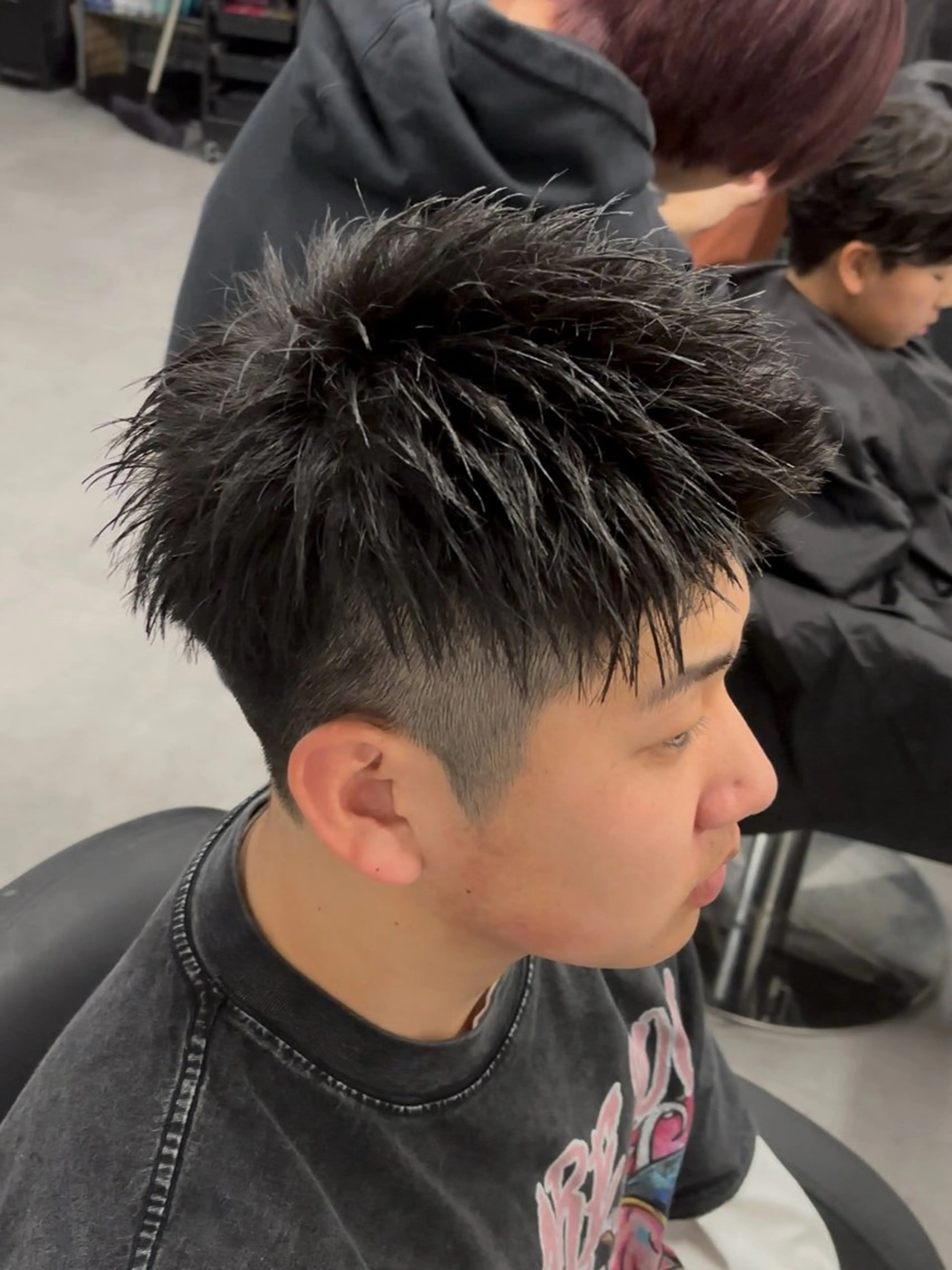 ショート メンズ アップバング ショートヘア カット 波巻き/ツイスパ/ 短髪/鈴木俊也のヘアスタイル