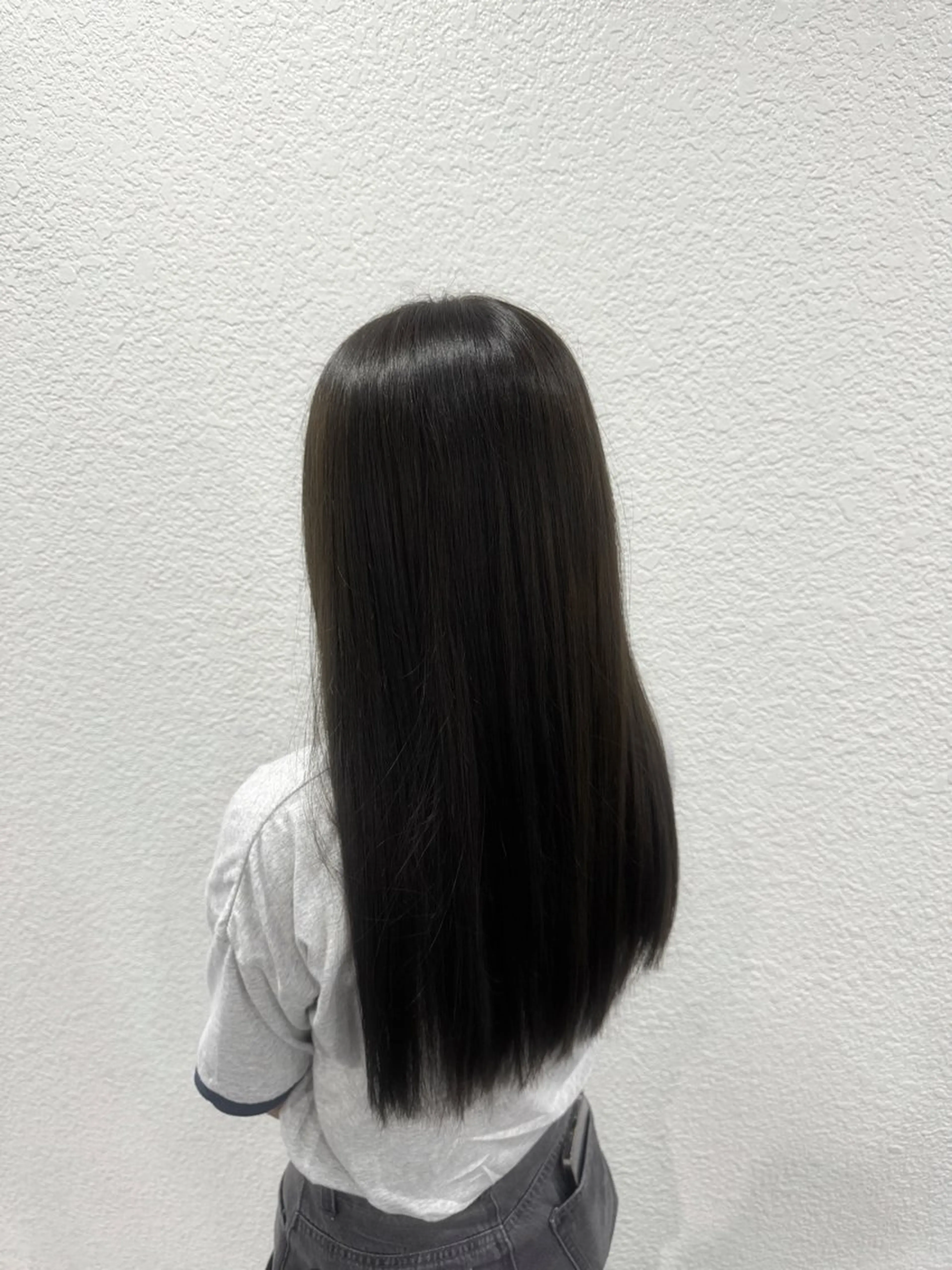 ワンカラー + トリートメント + ブロー🫐【トーンダウン】の写真