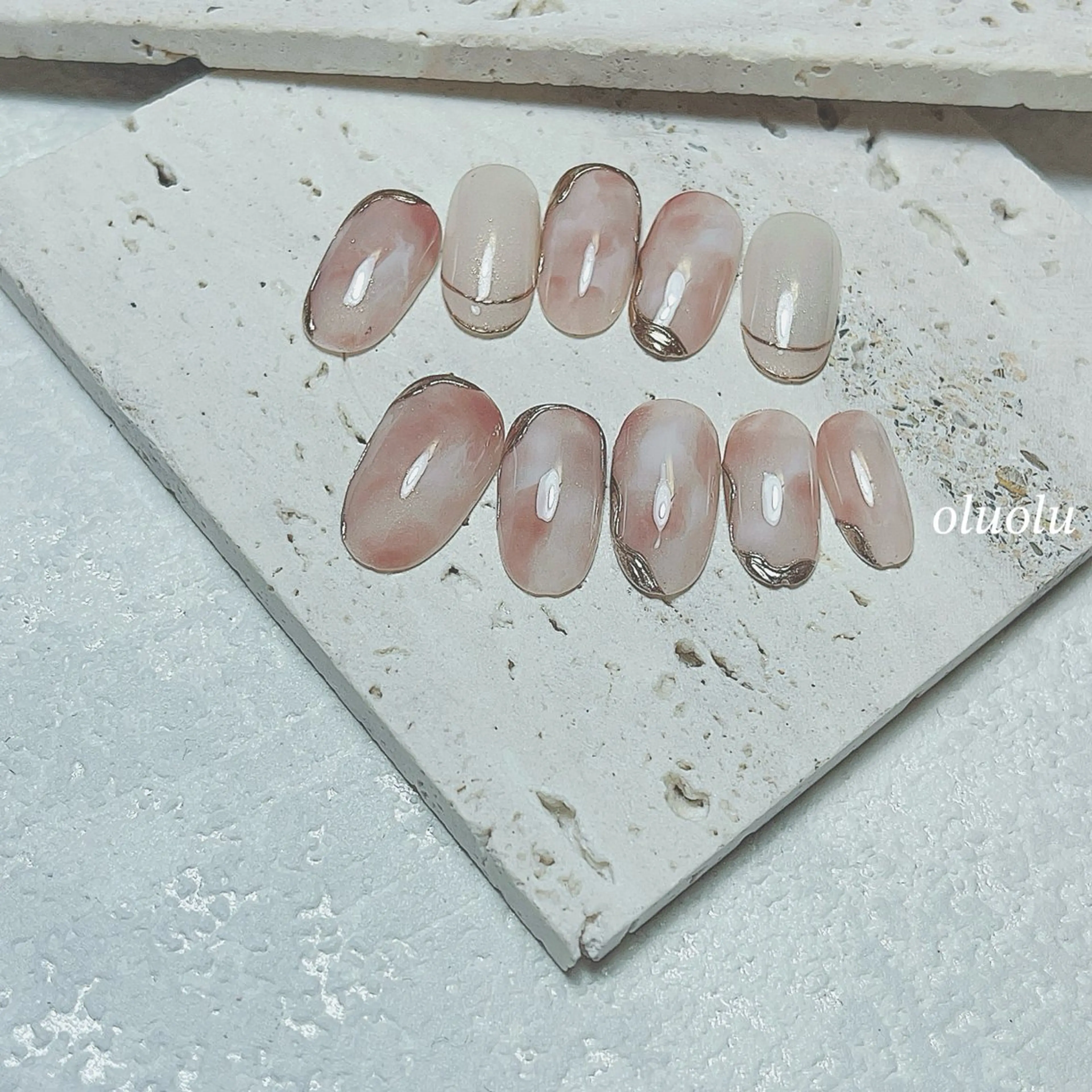 ネイル アートネイル フットネイル ミラーネイル ニュアンスネイル ハンドネイル 大村 紬華のネイルデザイン