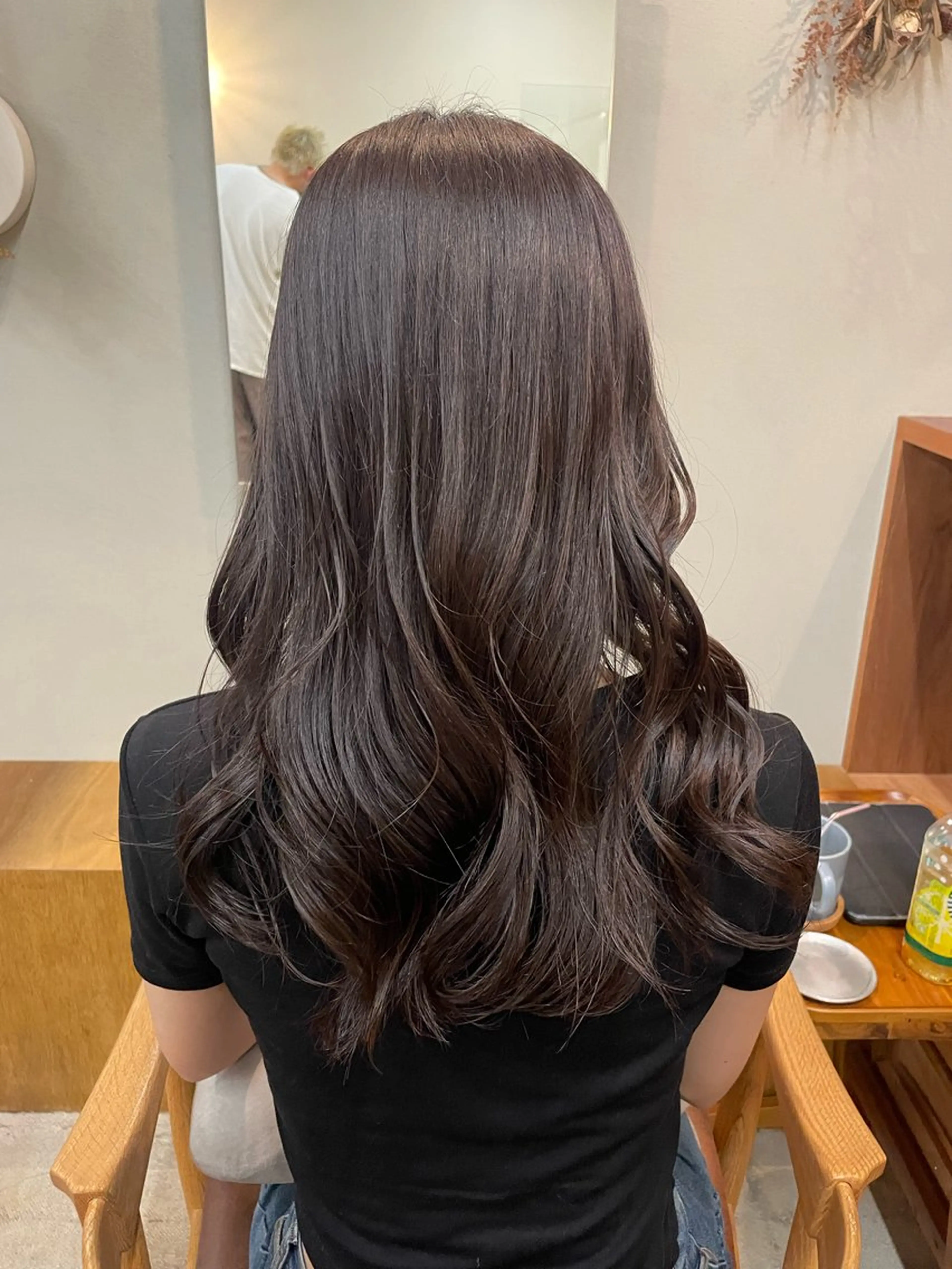 ロング カラー 山下 悠月のヘアスタイル