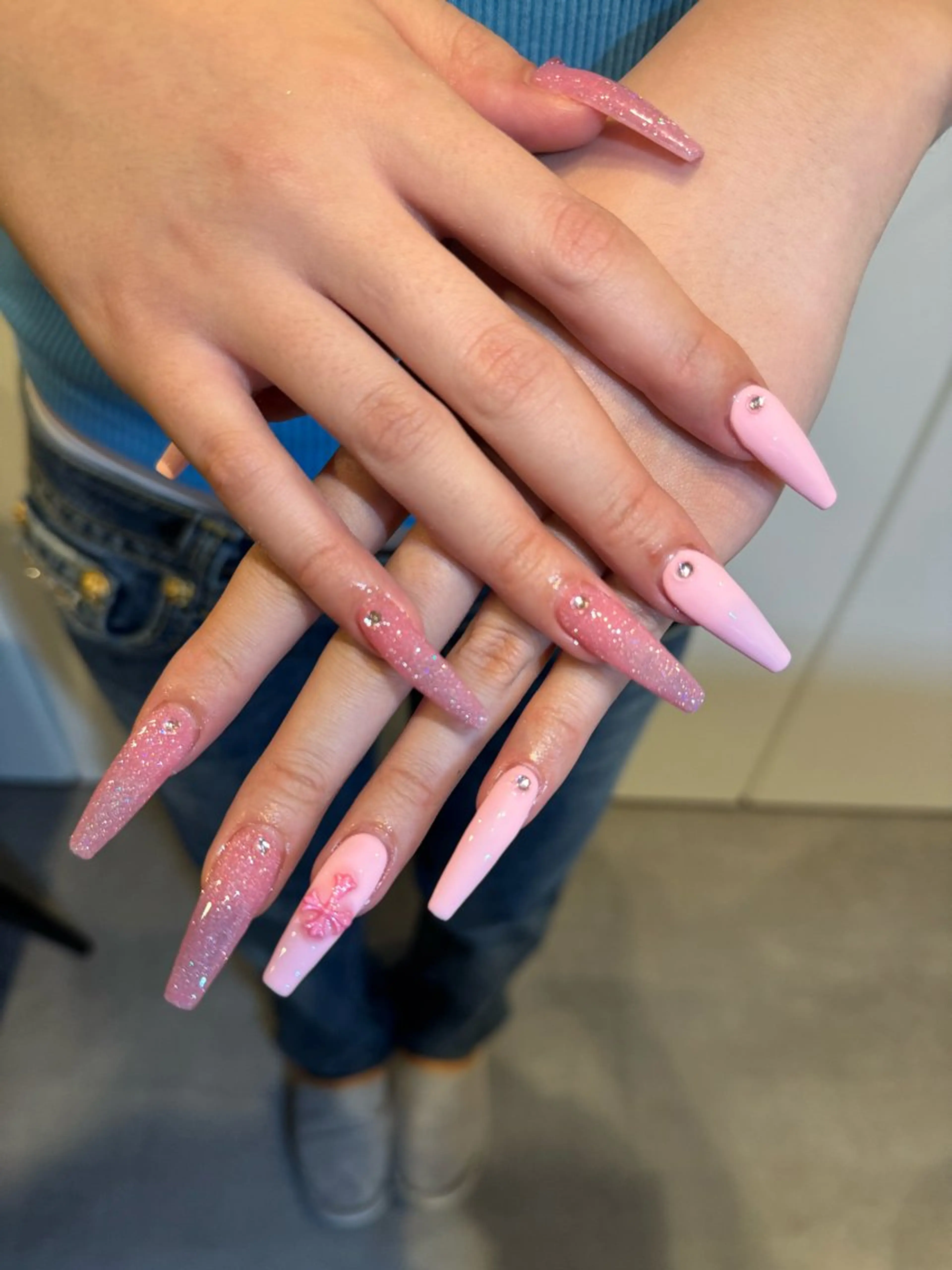 ネイル ハンドネイル 濱岡 咲のネイルデザイン