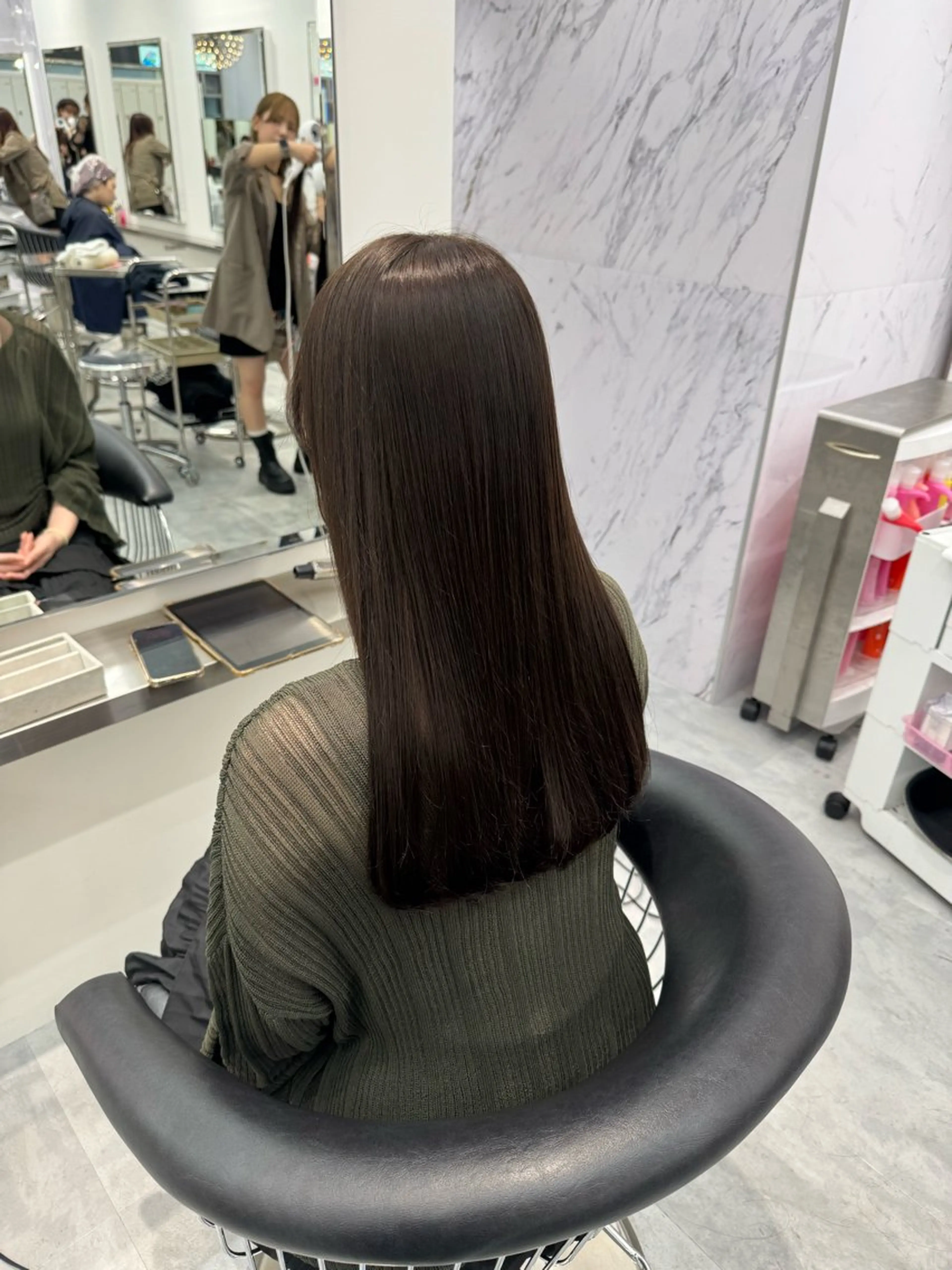 ロング カラー ヘアカラー Parve  Mix 🫧梶川虹のヘアスタイル