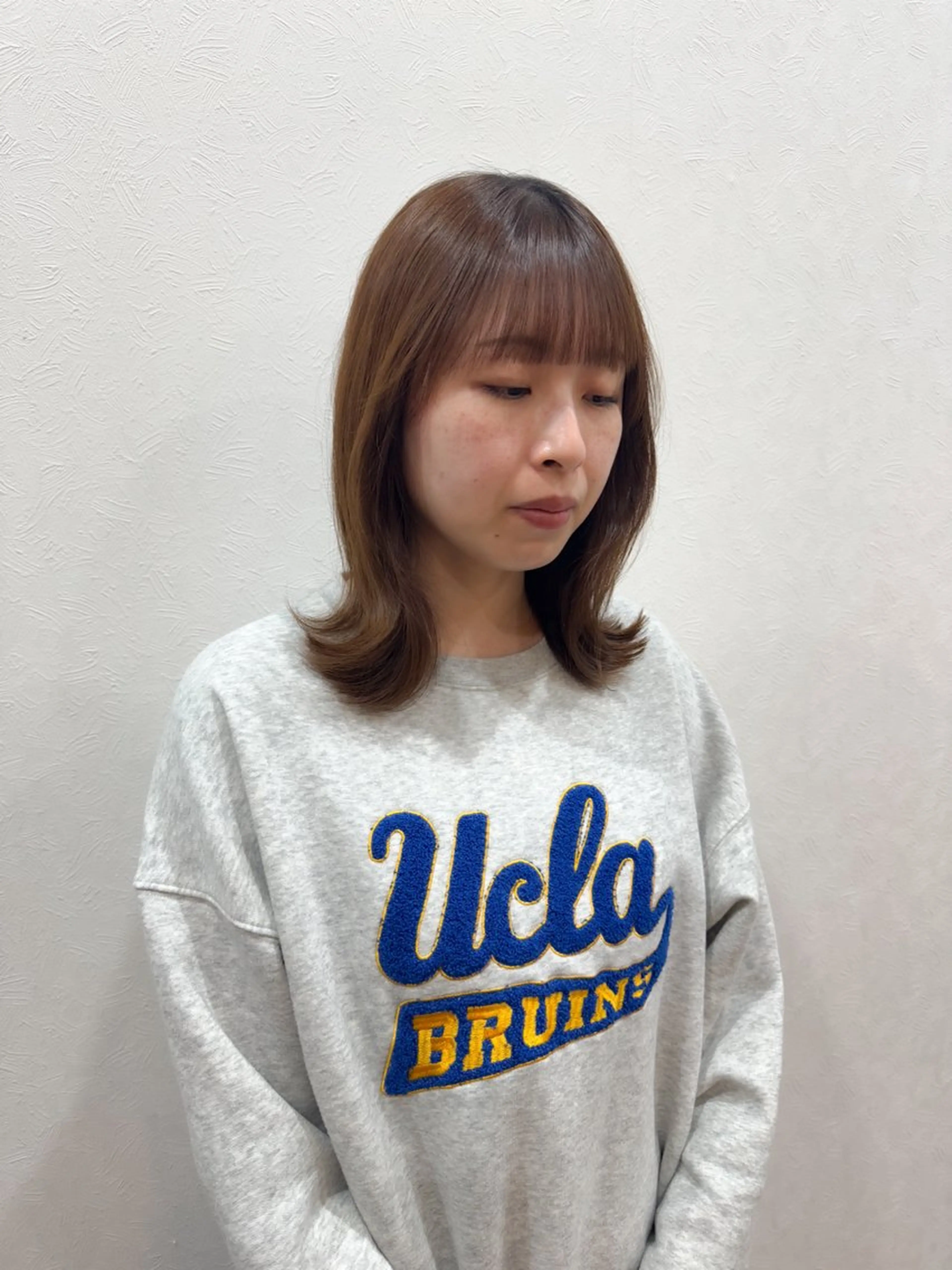 セミロング Limb所属・市塚 あみのヘアスタイル