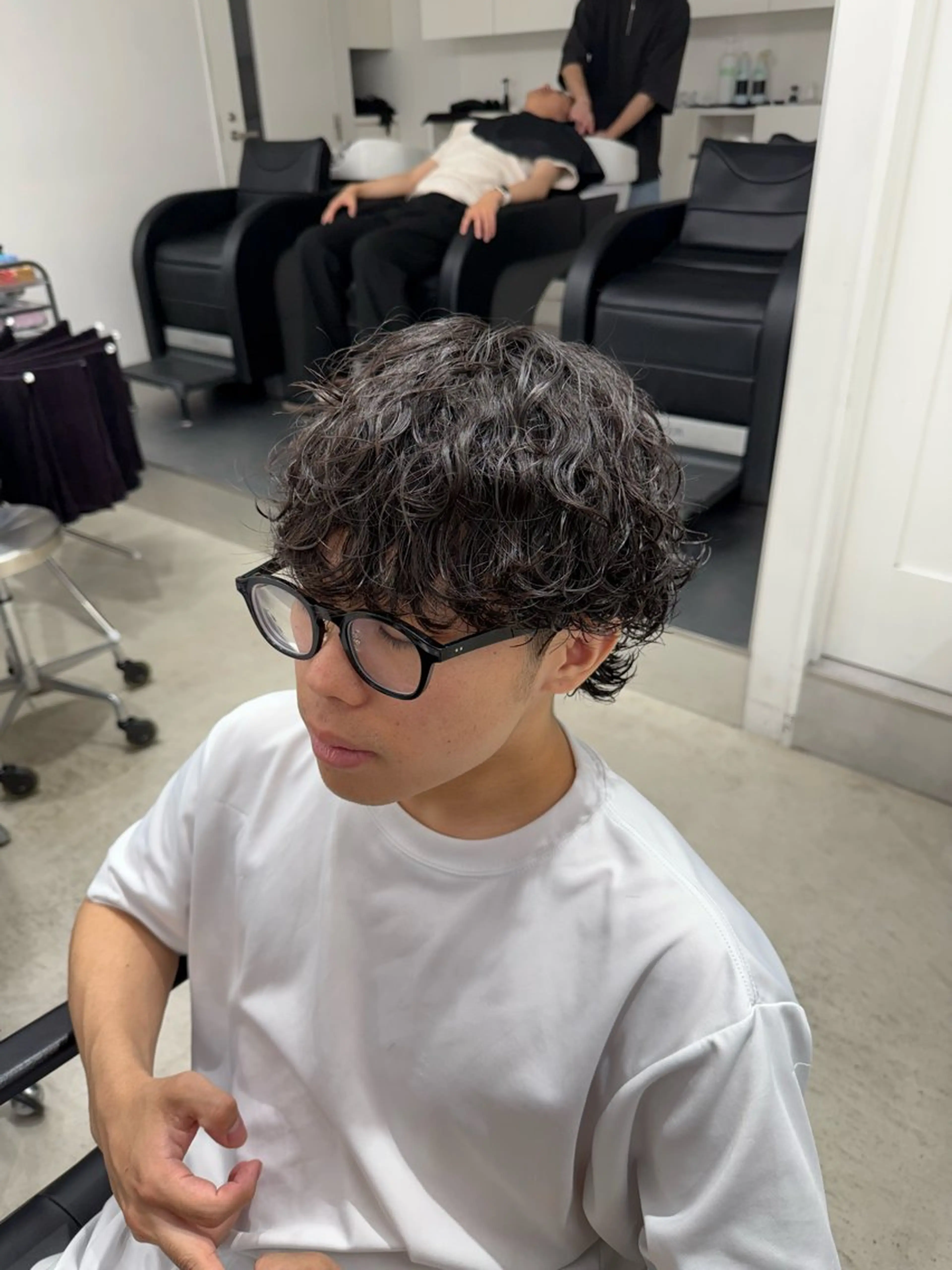 パーマ メンズ 深谷 侑亮のヘアスタイル