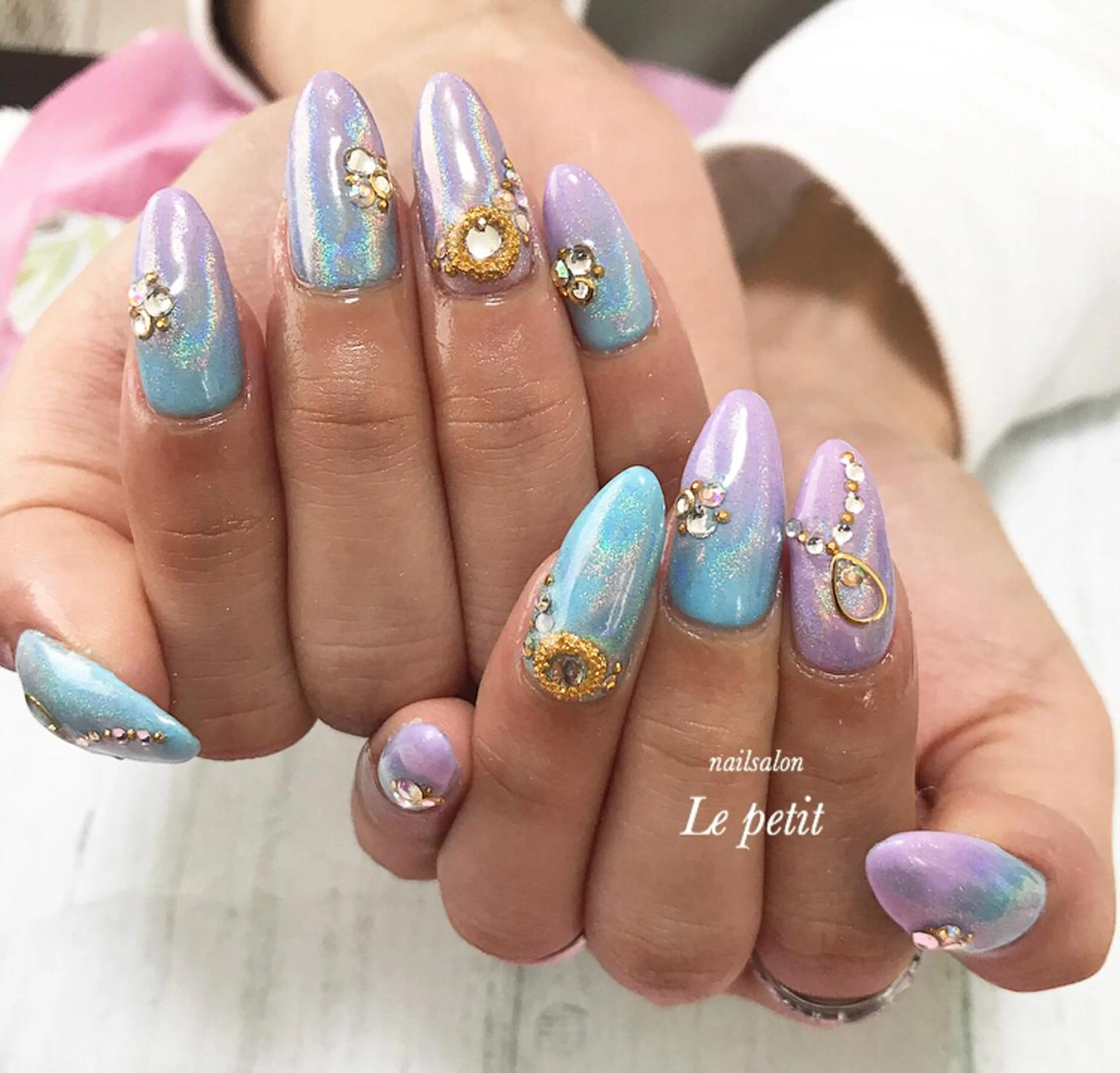 ネイル 石野 広佳のネイルデザイン