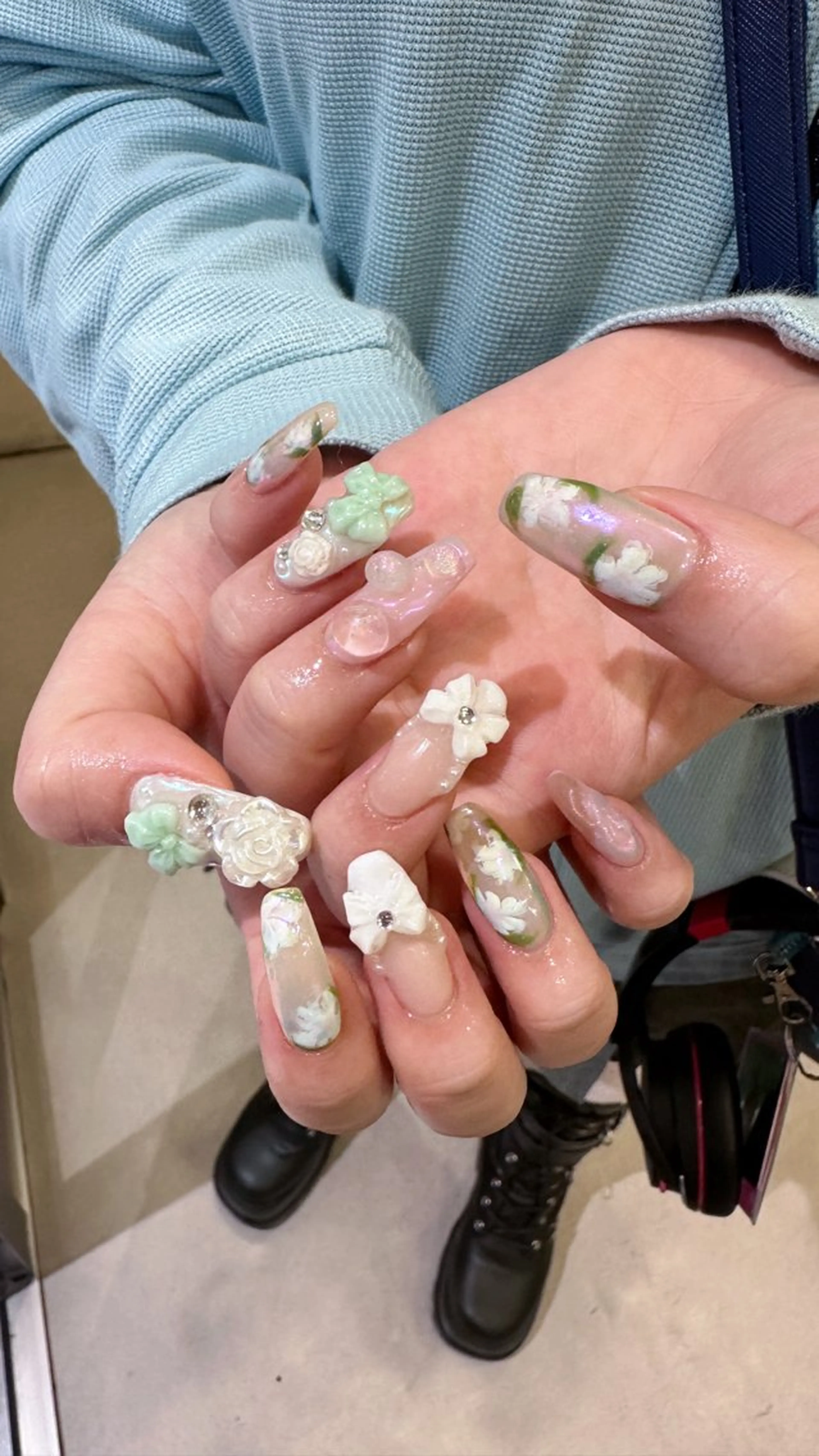 ネイル ハンドネイル 👽個性派ネイル🎀 komachiのマツエク・マツパデザイン