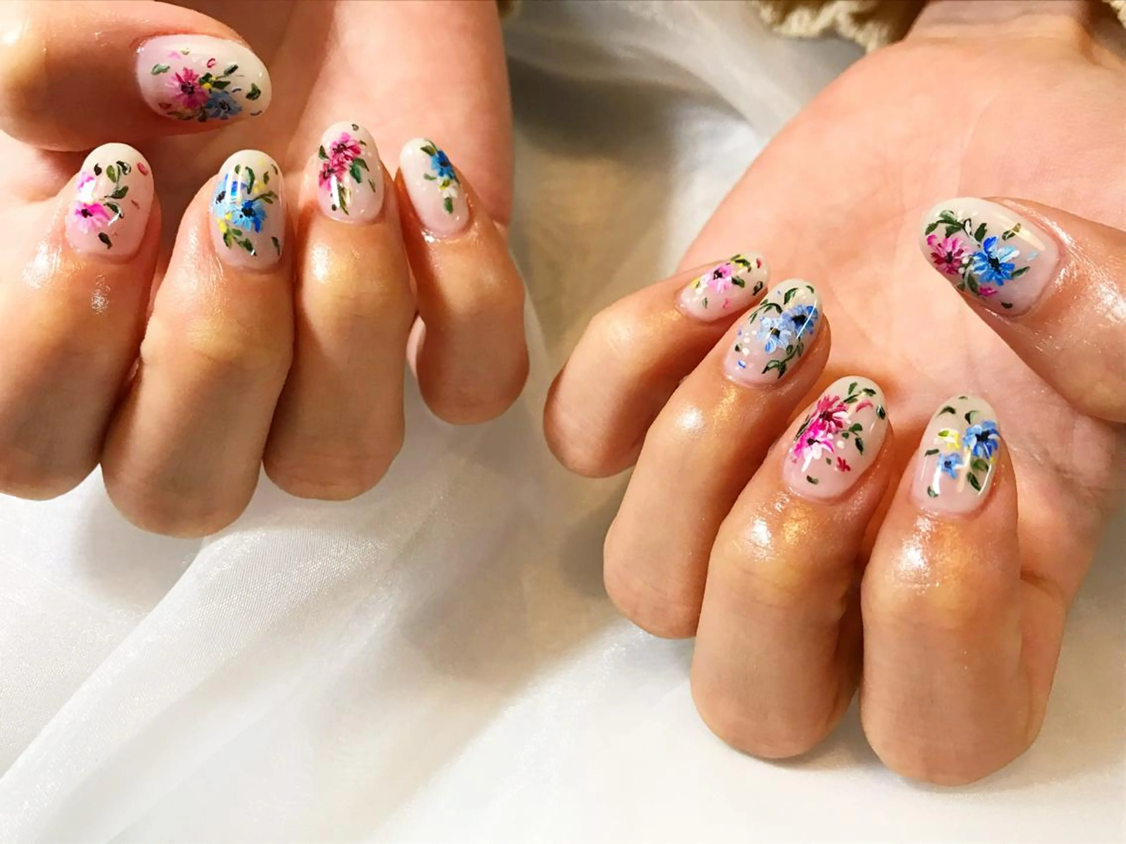 ネイル フラワーネイル ハンドネイル フットネイル GéRanium Harukaのネイルデザイン