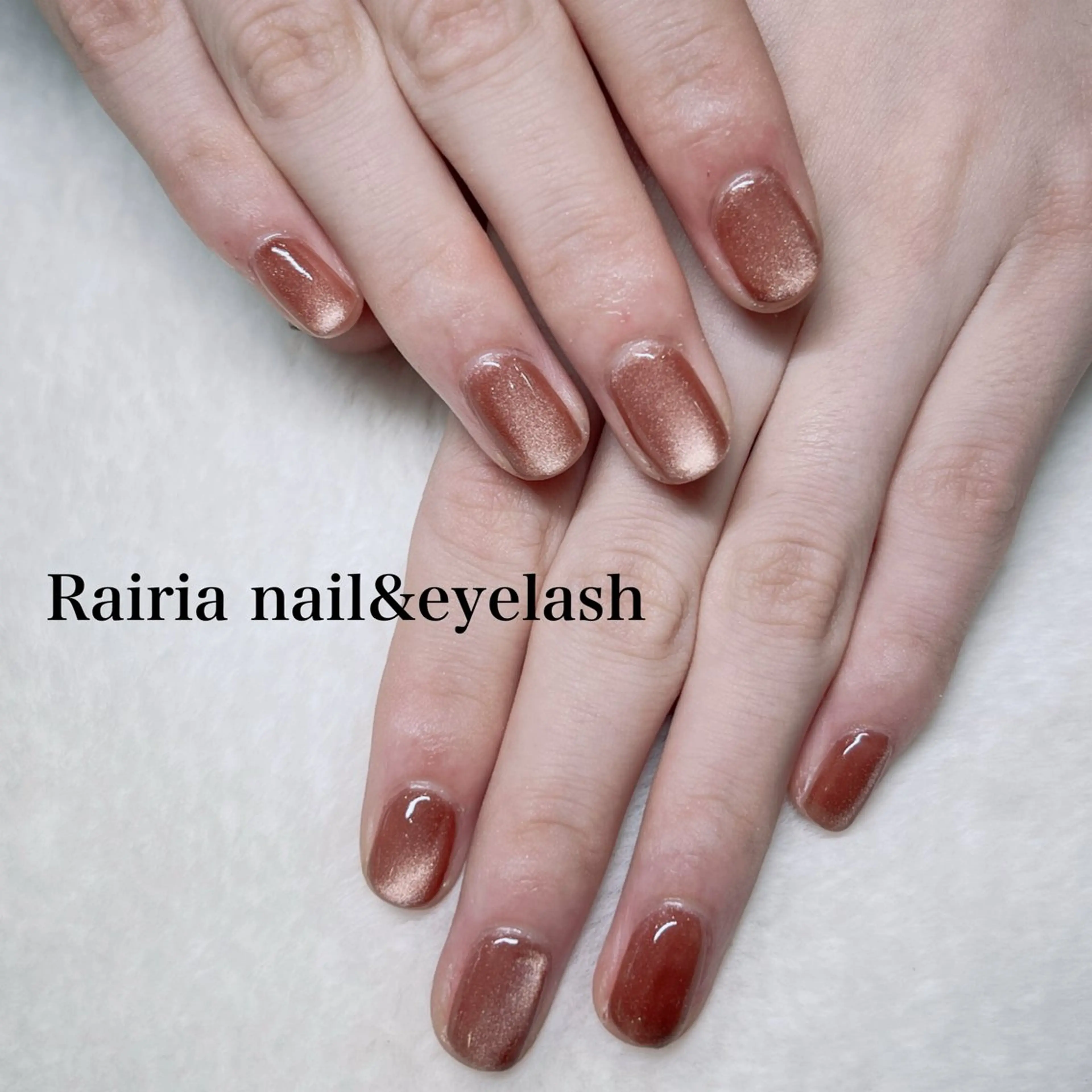 ネイル Rairia   nail所属・屋敷 理奈のネイルデザイン