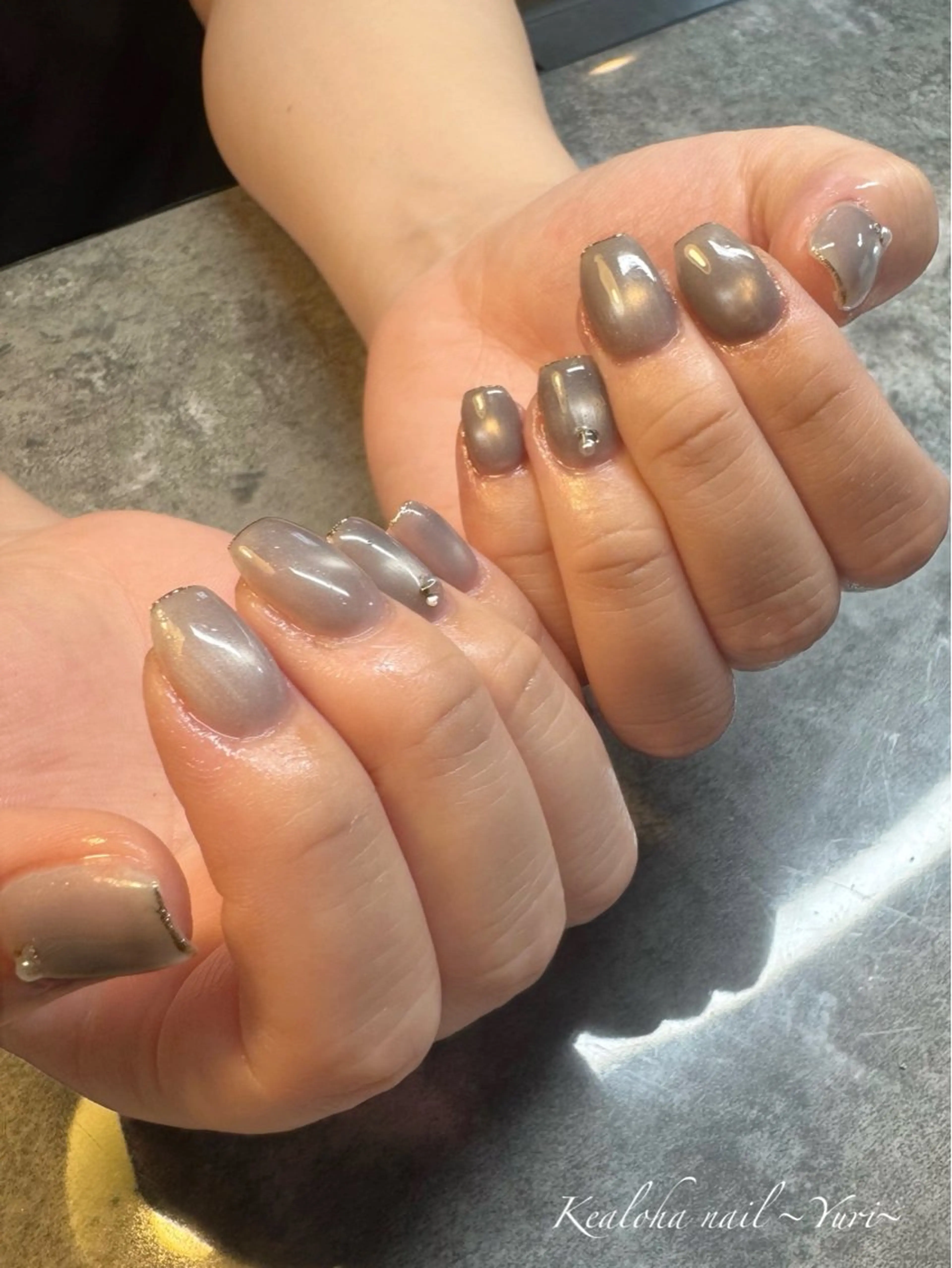 ネイル ラメ(グリッター) マグネットネイル Kealoha nail所属・西村 ゆりのネイルデザイン