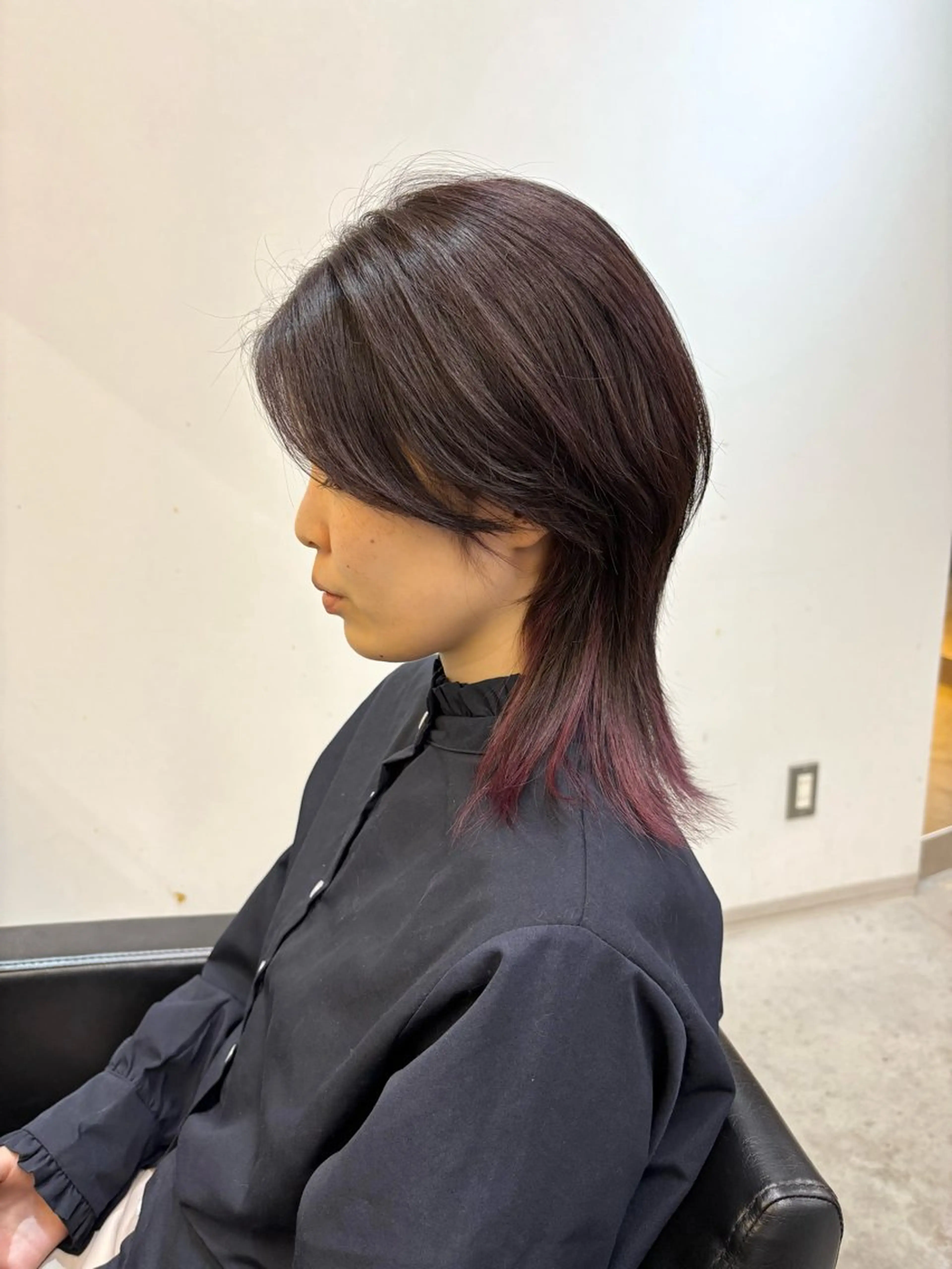 ミディアム カラー ブリーチ インナーカラー ウルフカット ヘアカラー 💈平島 拓也💈のヘアスタイル