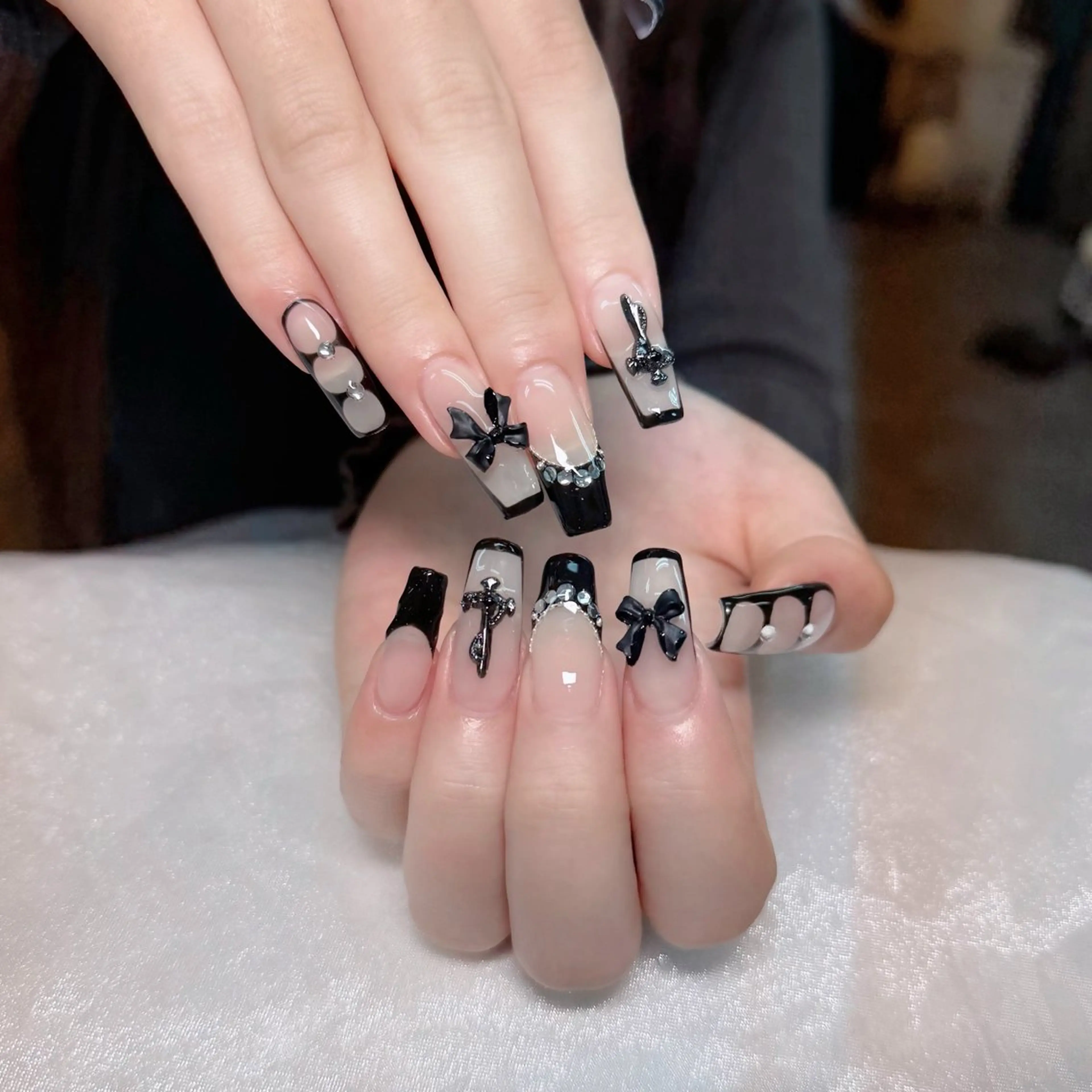 ネイル HIN NAILのネイルデザイン