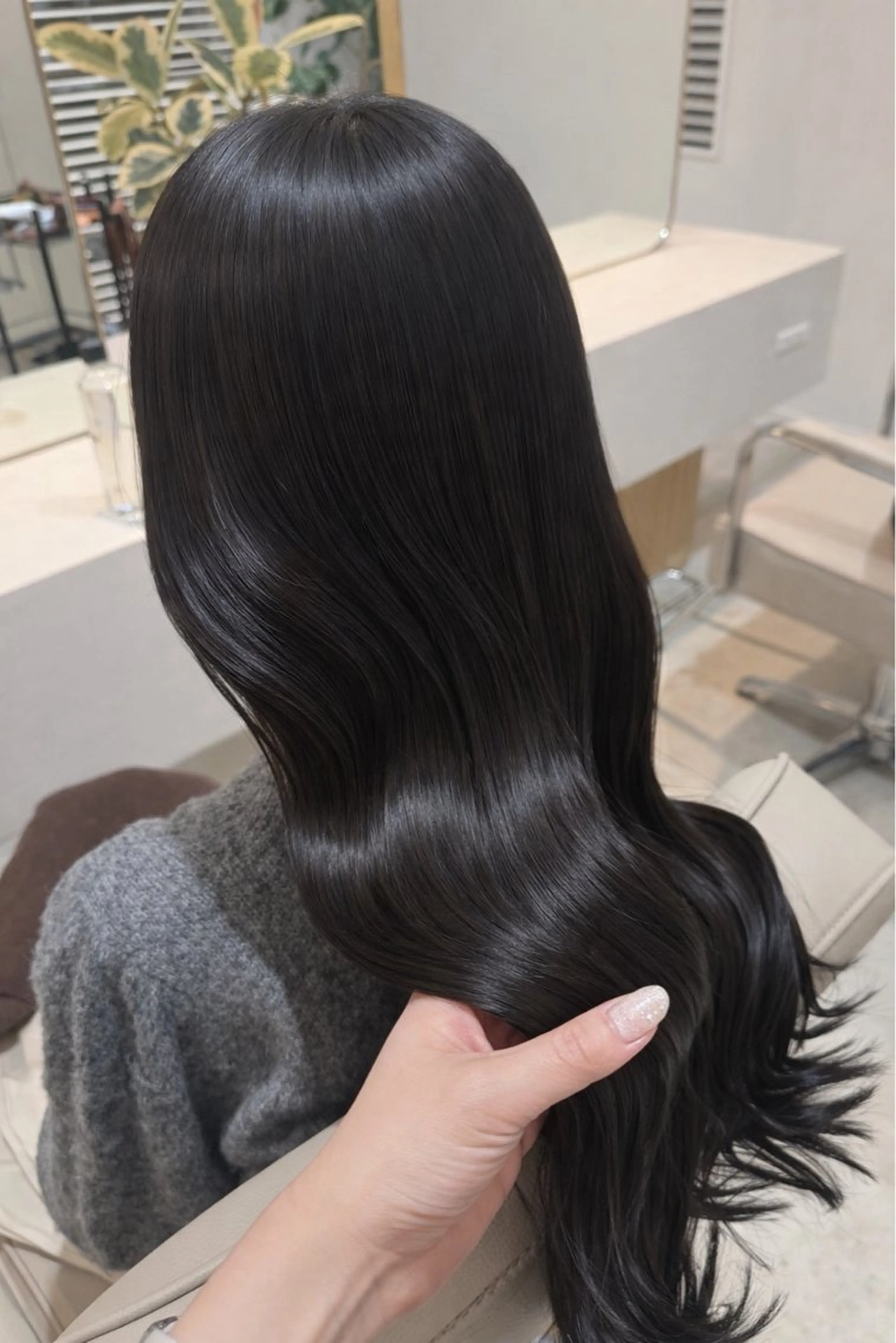 ロング ヘアカラー トリートメント BRIGHT所属・🤍恵比寿/透明感/ 小顔カット🤍アズサのヘアスタイル