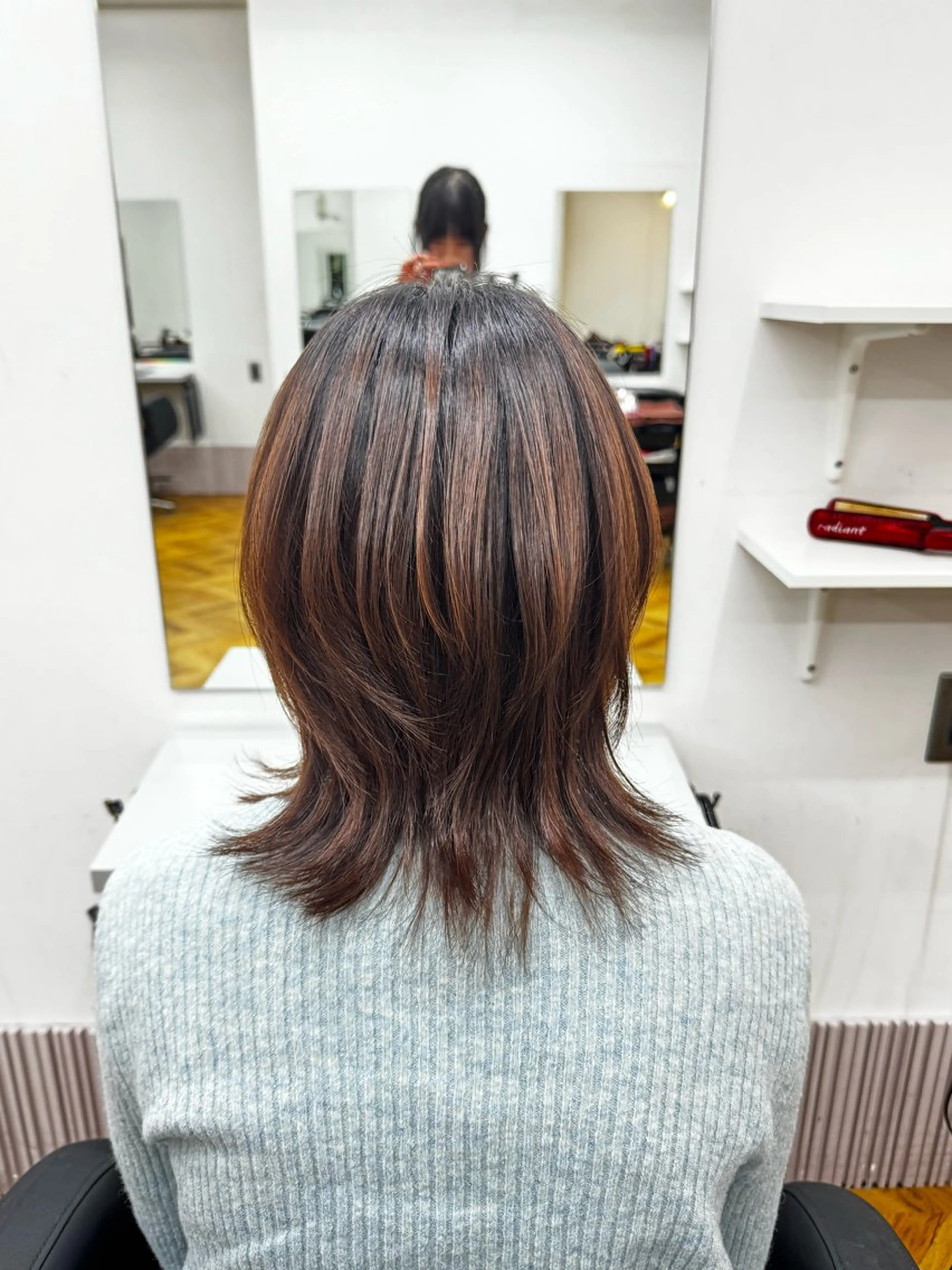 ミディアム ʚザクザクレイヤー× 艶透明感/にしじまɞのヘアスタイル