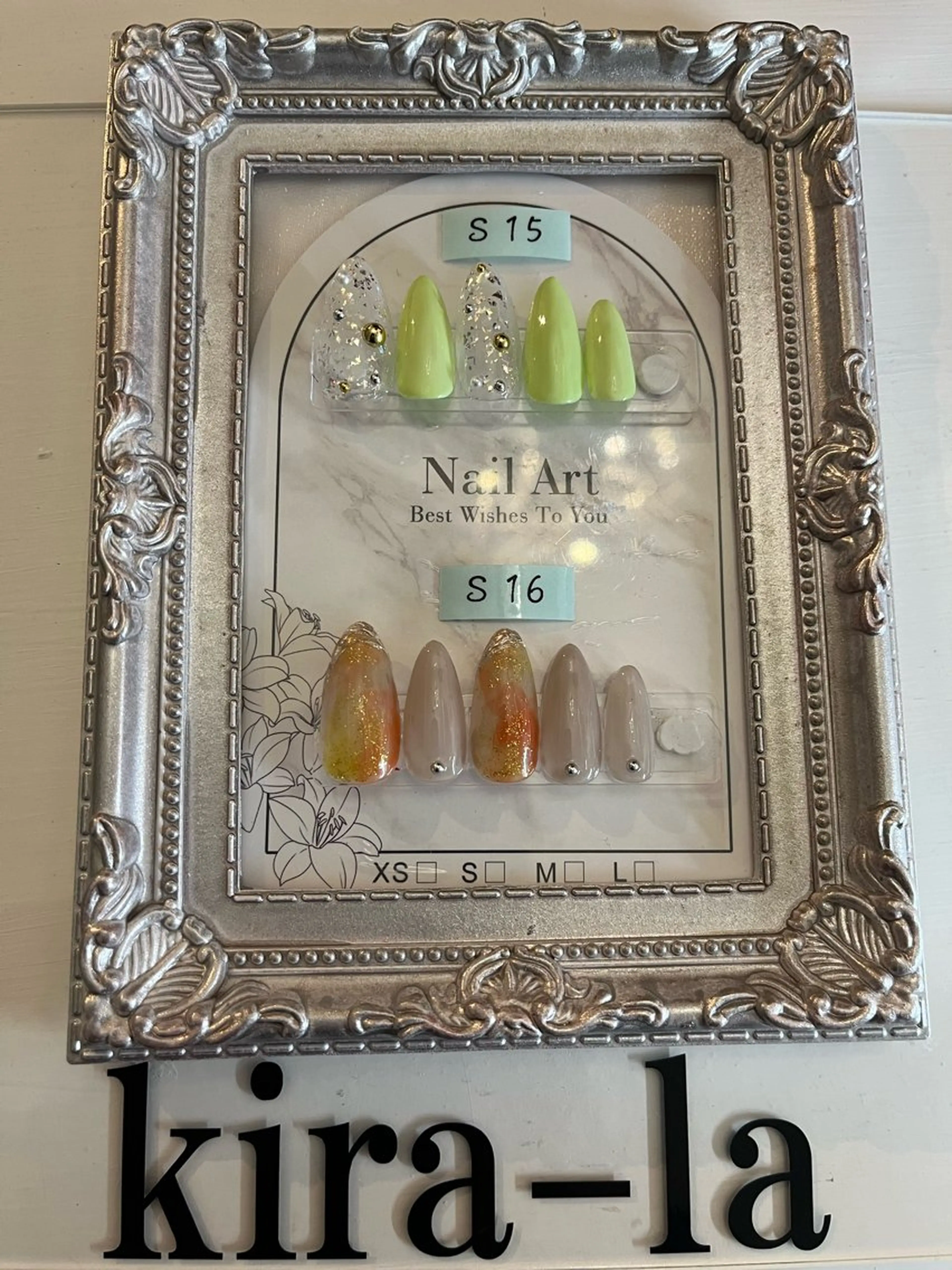 ネイル シンプルネイル kira-la キララ･:*..のネイルデザイン