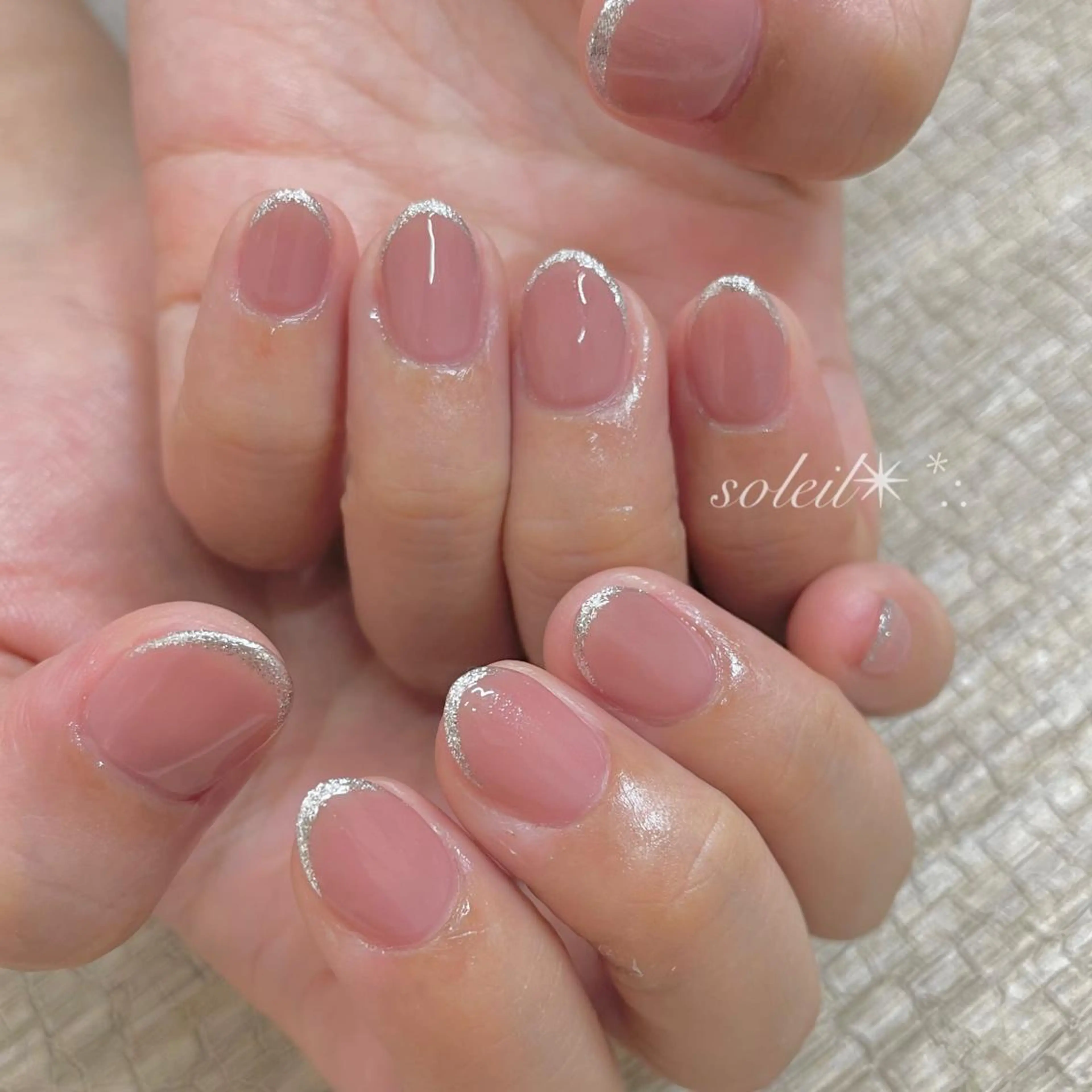 ネイル アートネイル フレンチネイル ハート ラメ(グリッター) ニュアンスネイル 粟津 美紀のネイルデザイン